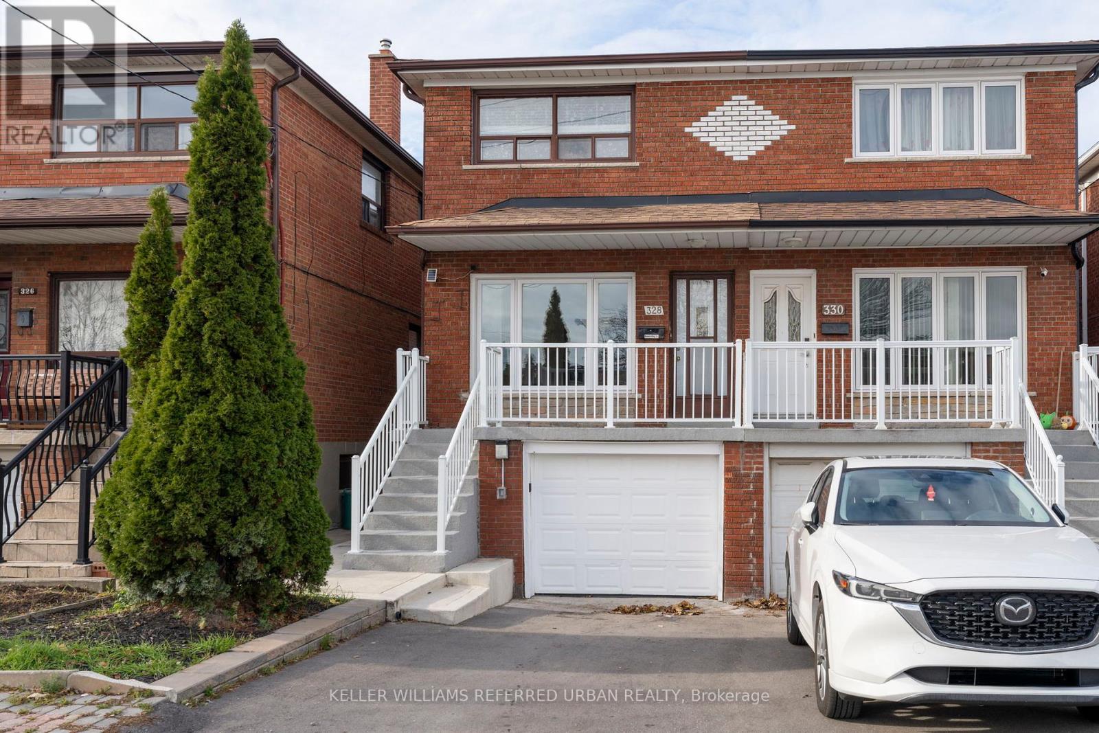 328 WESTON ROAD, Toronto, Ontario