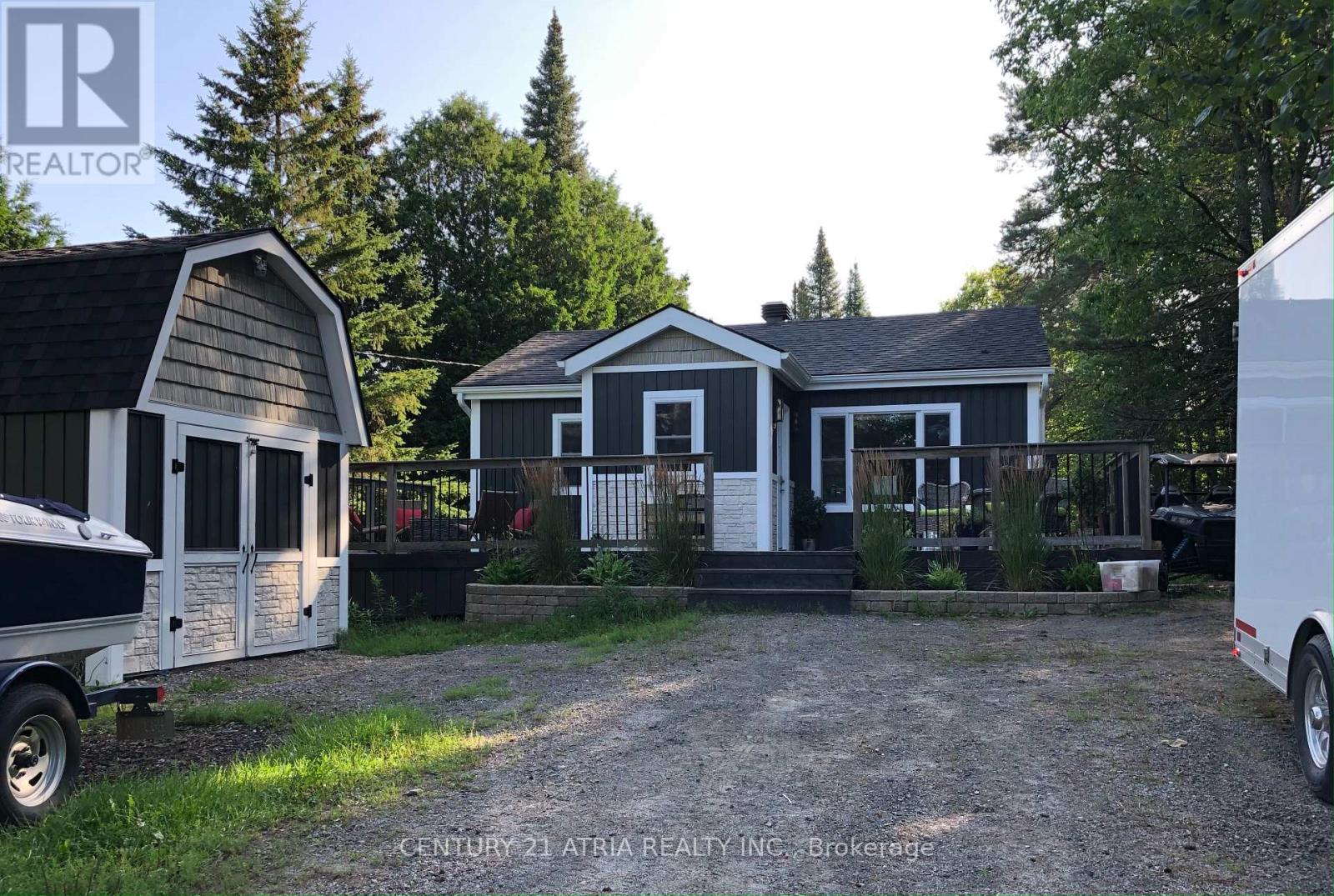 469 ROWANWOOD ROAD, Huntsville, Ontario