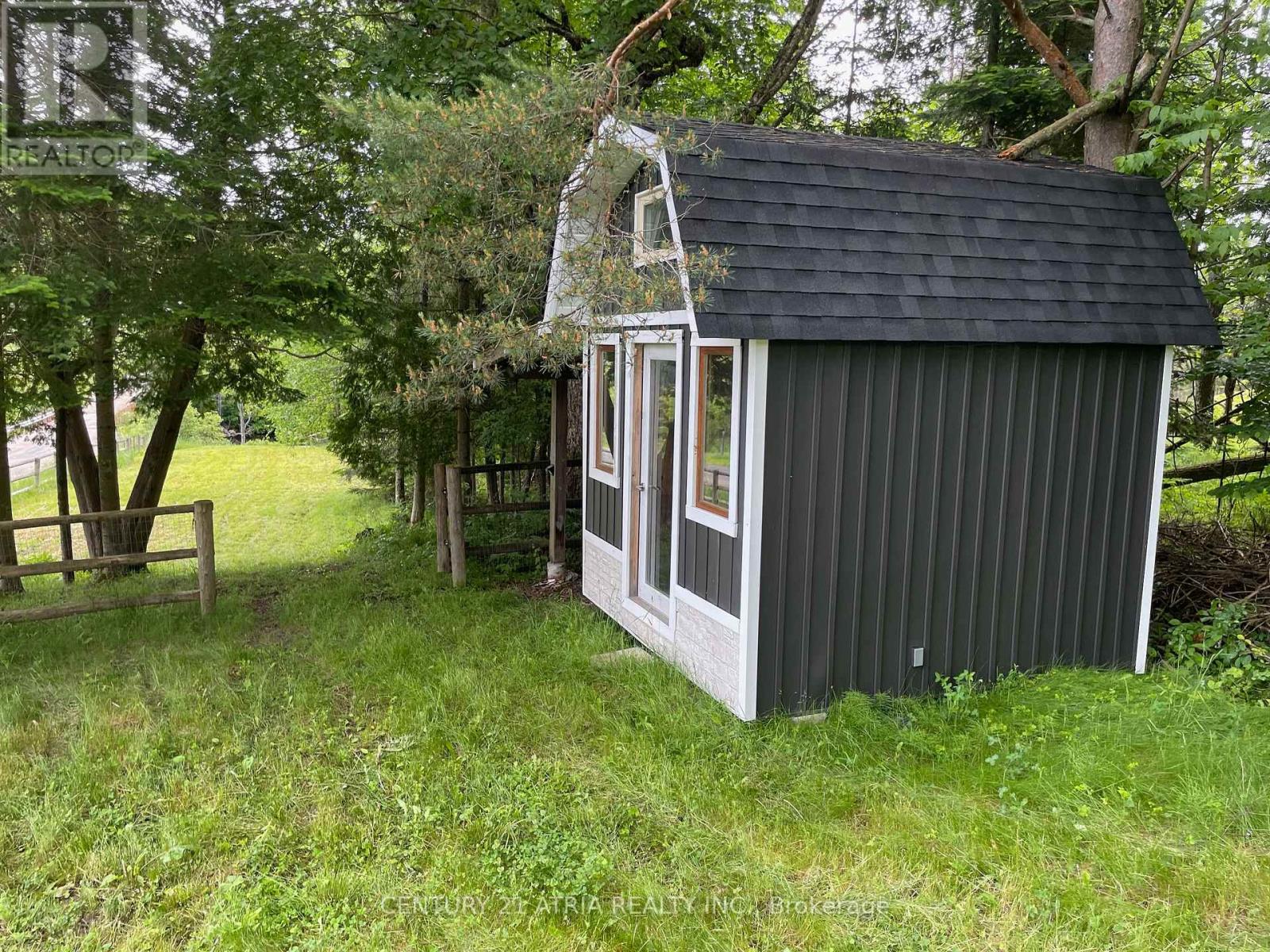 469 Rowanwood Road, Huntsville, Ontario  P0B 1M0 - Photo 11 - X12559852