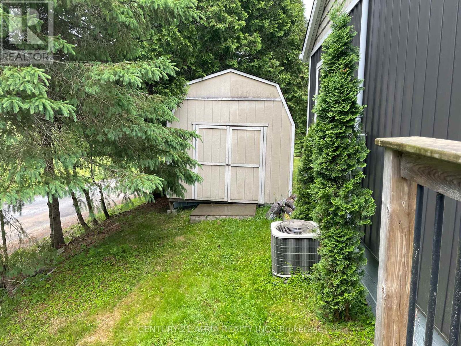 469 Rowanwood Road, Huntsville, Ontario  P0B 1M0 - Photo 17 - X12559852