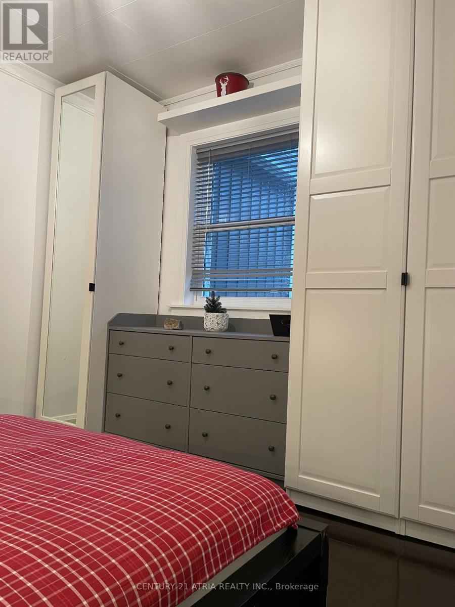 469 Rowanwood Road, Huntsville, Ontario  P0B 1M0 - Photo 7 - X12559852