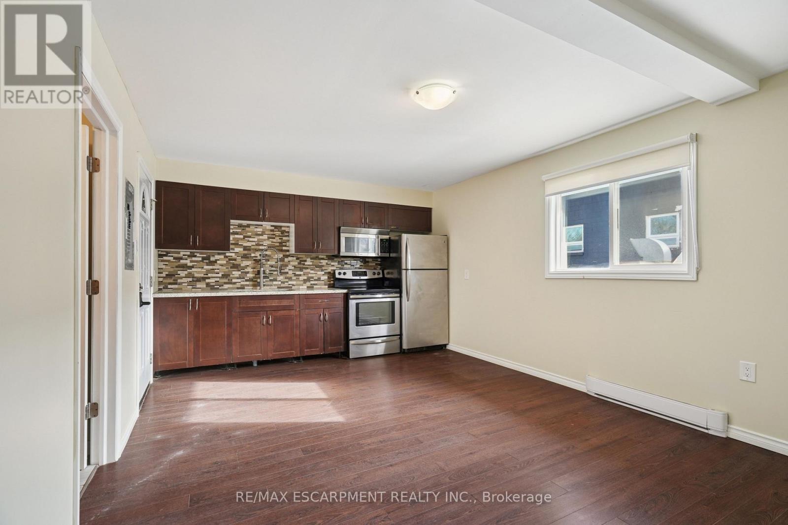 A - 154 Main Street N, Guelph/eramosa, Ontario  N0B 2K0 - Photo 12 - X12559868