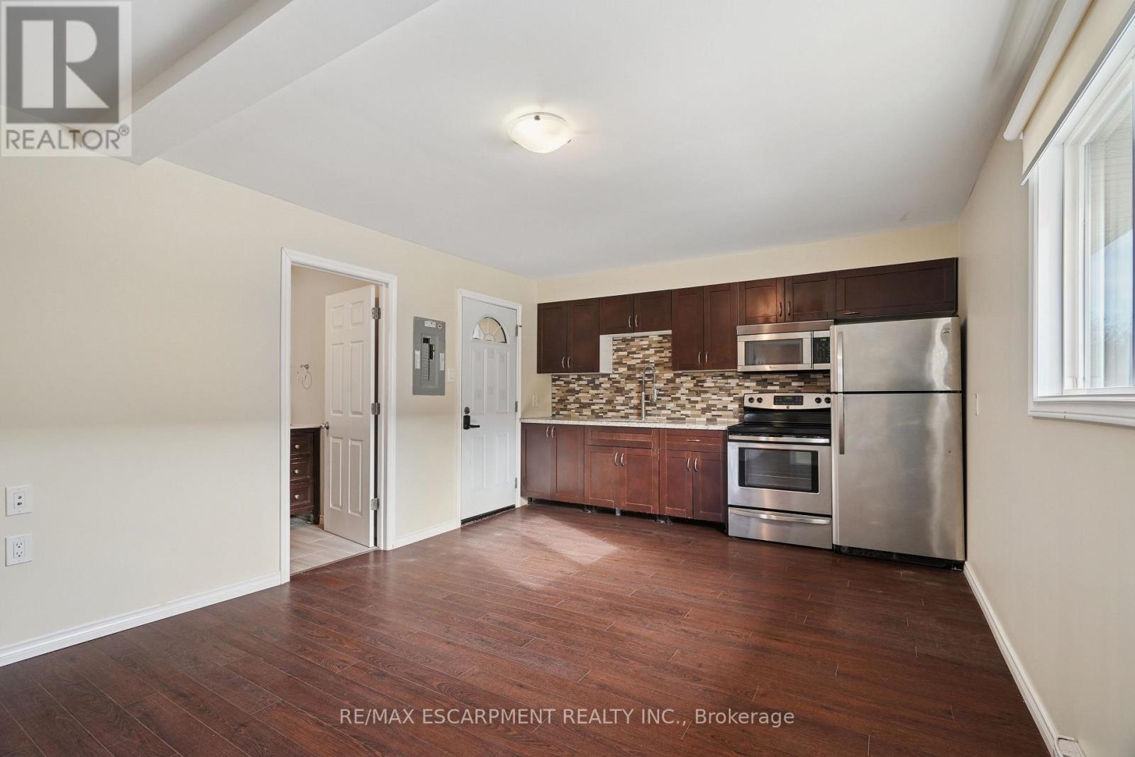 A - 154 Main Street N, Guelph/eramosa, Ontario  N0B 2K0 - Photo 13 - X12559868