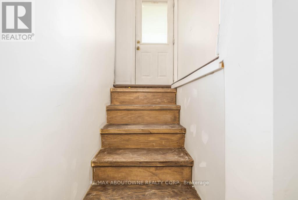 126 Harmony Avenue, Hamilton, Ontario  L8H 4Y3 - Photo 16 - X12559900