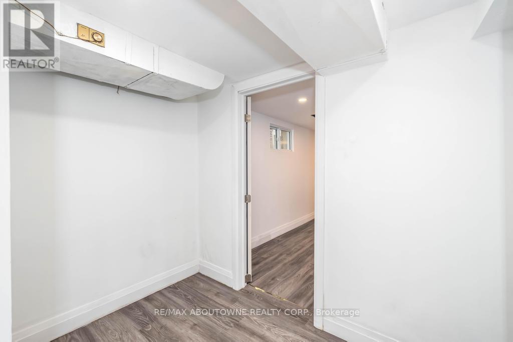 126 Harmony Avenue, Hamilton, Ontario  L8H 4Y3 - Photo 22 - X12559900