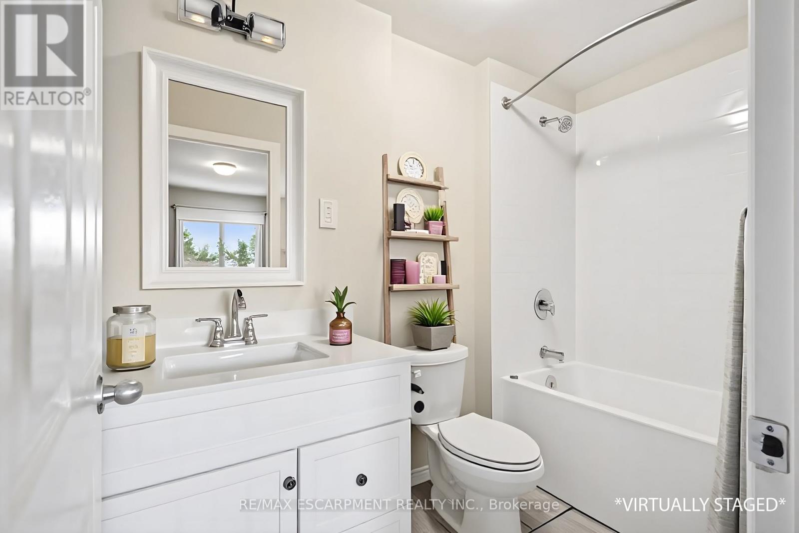 Unit B - 154 Main Street N, Guelph/eramosa, Ontario N0B 2K0 - Photo 15 - X12559906