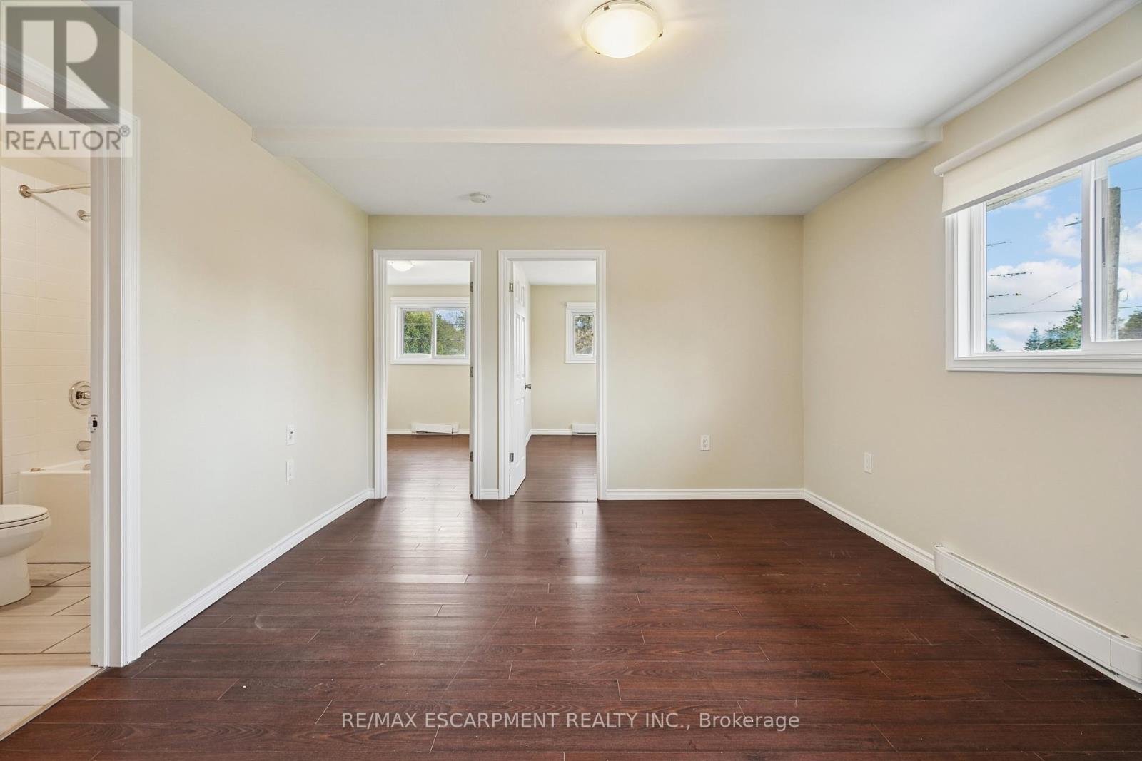 Unit B - 154 Main Street N, Guelph/eramosa, Ontario N0B 2K0 - Photo 17 - X12559906