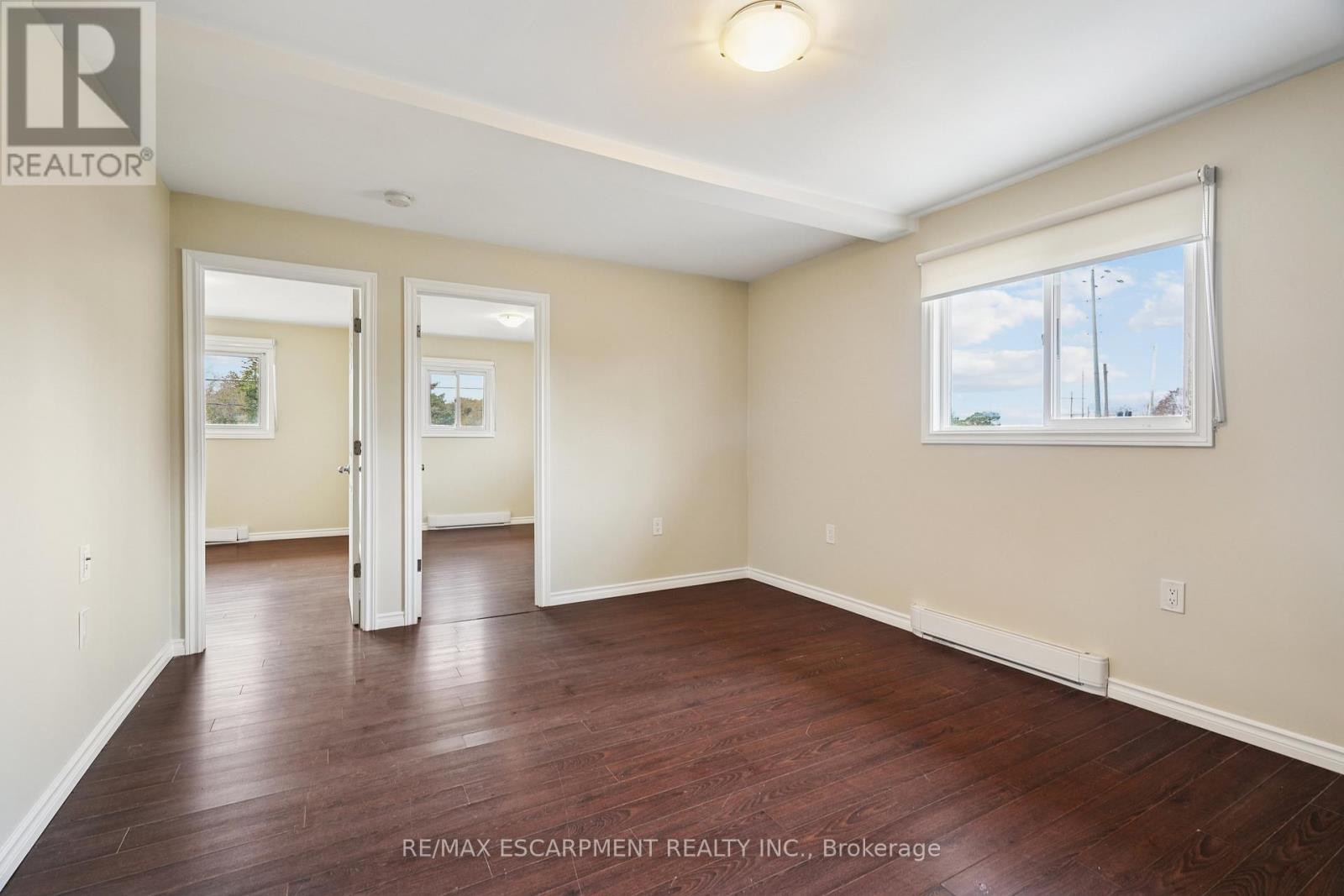 Unit B - 154 Main Street N, Guelph/eramosa, Ontario N0B 2K0 - Photo 19 - X12559906