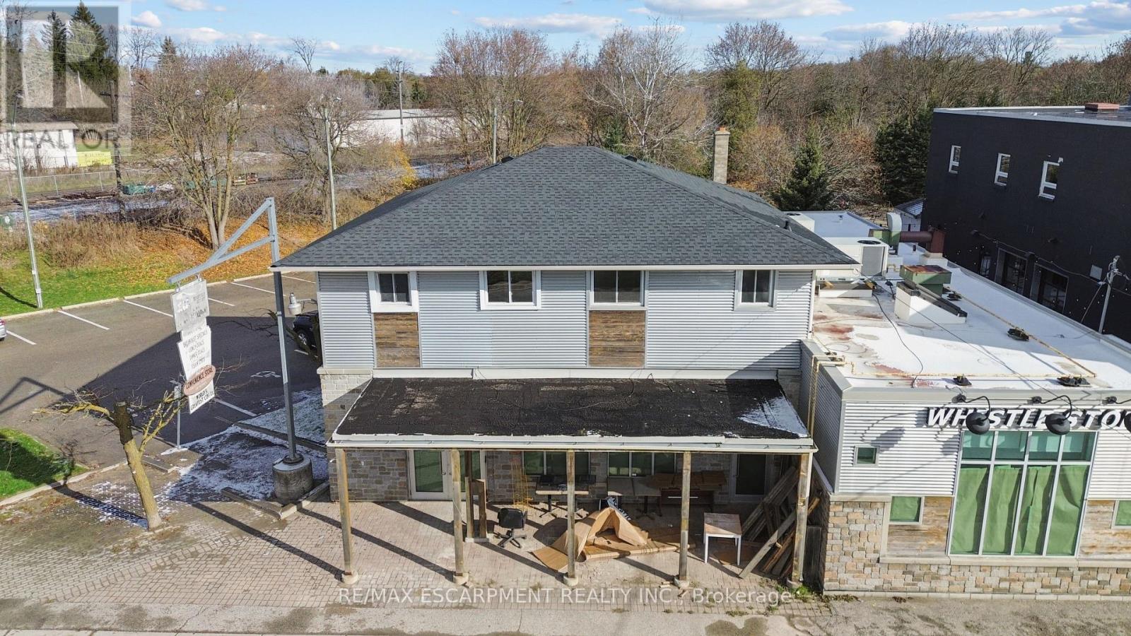 Unit B - 154 Main Street N, Guelph/eramosa, Ontario N0B 2K0 - Photo 29 - X12559906