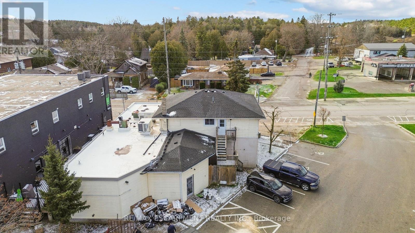 Unit B - 154 Main Street N, Guelph/eramosa, Ontario N0B 2K0 - Photo 32 - X12559906