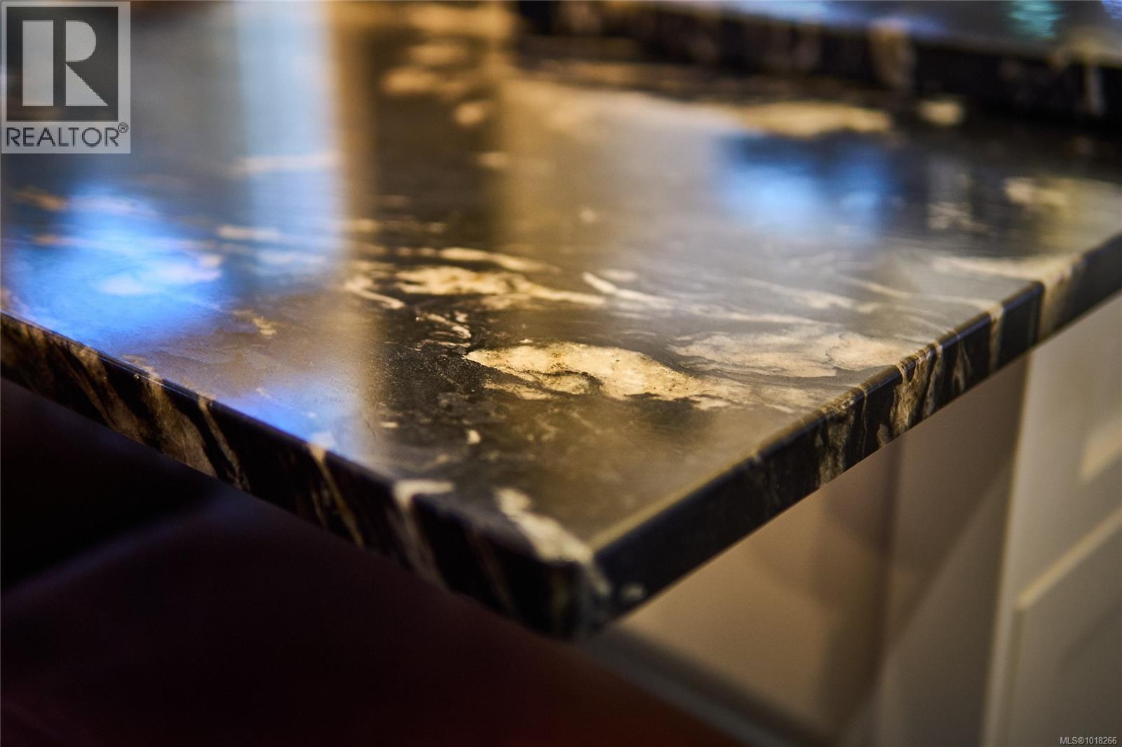 301 Mount Royal Pl, Nanaimo, British Columbia V9R 6A4 - Photo 31 - 1018266