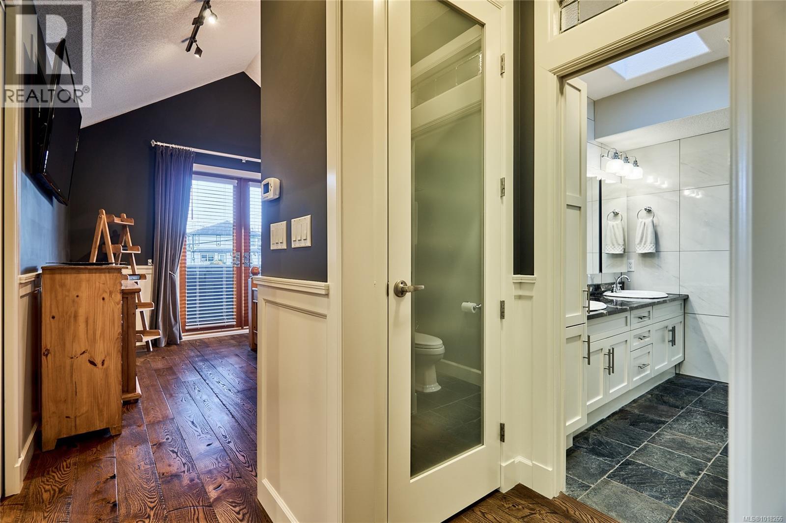 301 Mount Royal Pl, Nanaimo, British Columbia V9R 6A4 - Photo 42 - 1018266