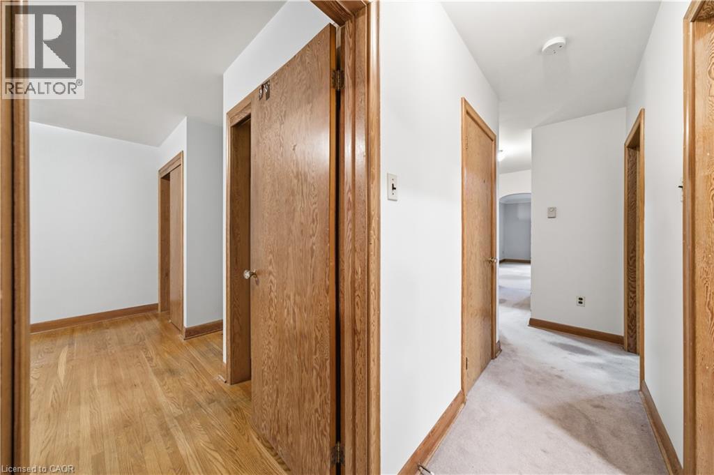 8 Fawell Avenue, St. Catharines, Ontario  L2S 2V4 - Photo 19 - 40788400