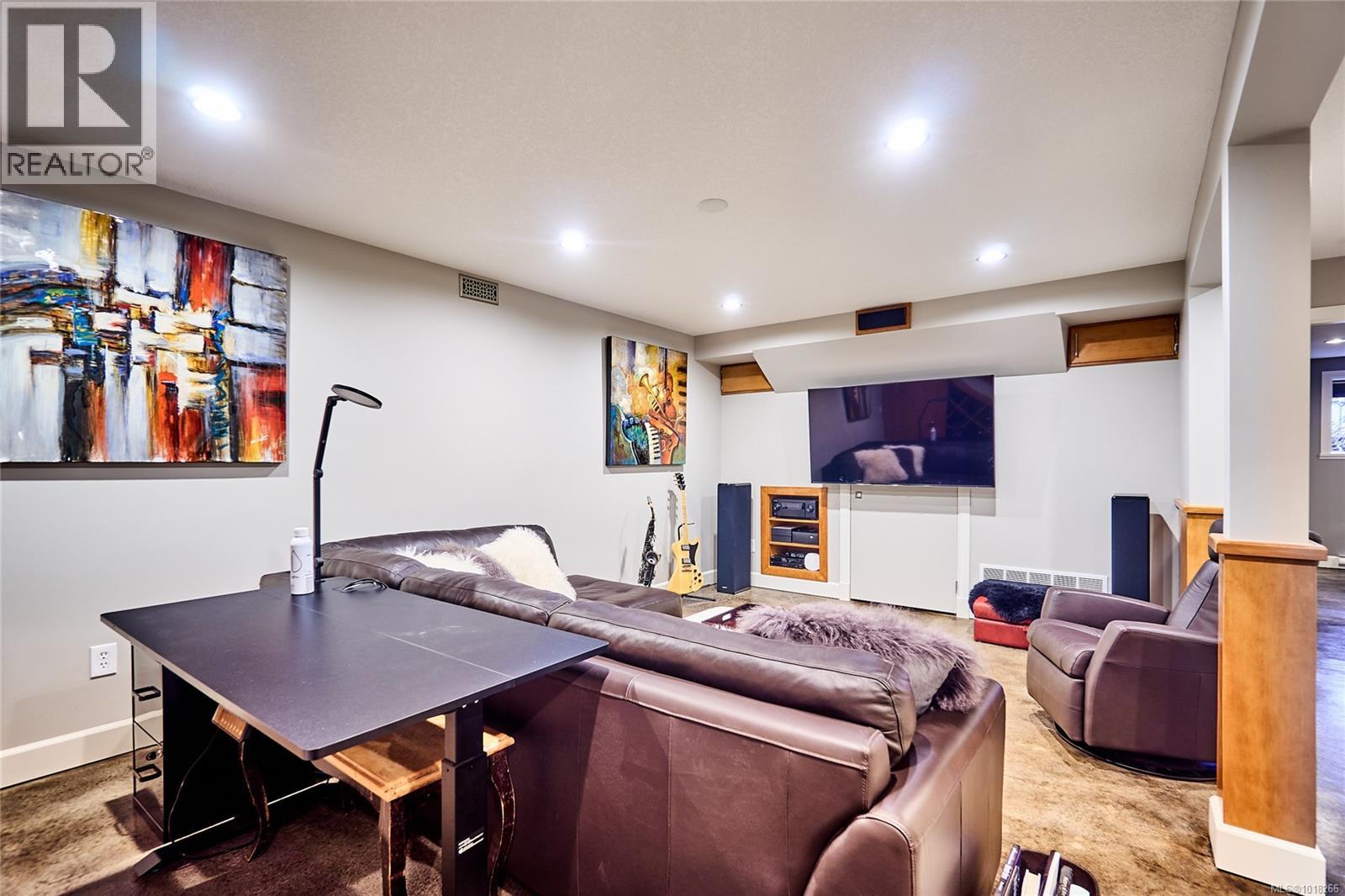 301 Mount Royal Pl, Nanaimo, British Columbia V9R 6A4 - Photo 52 - 1018266