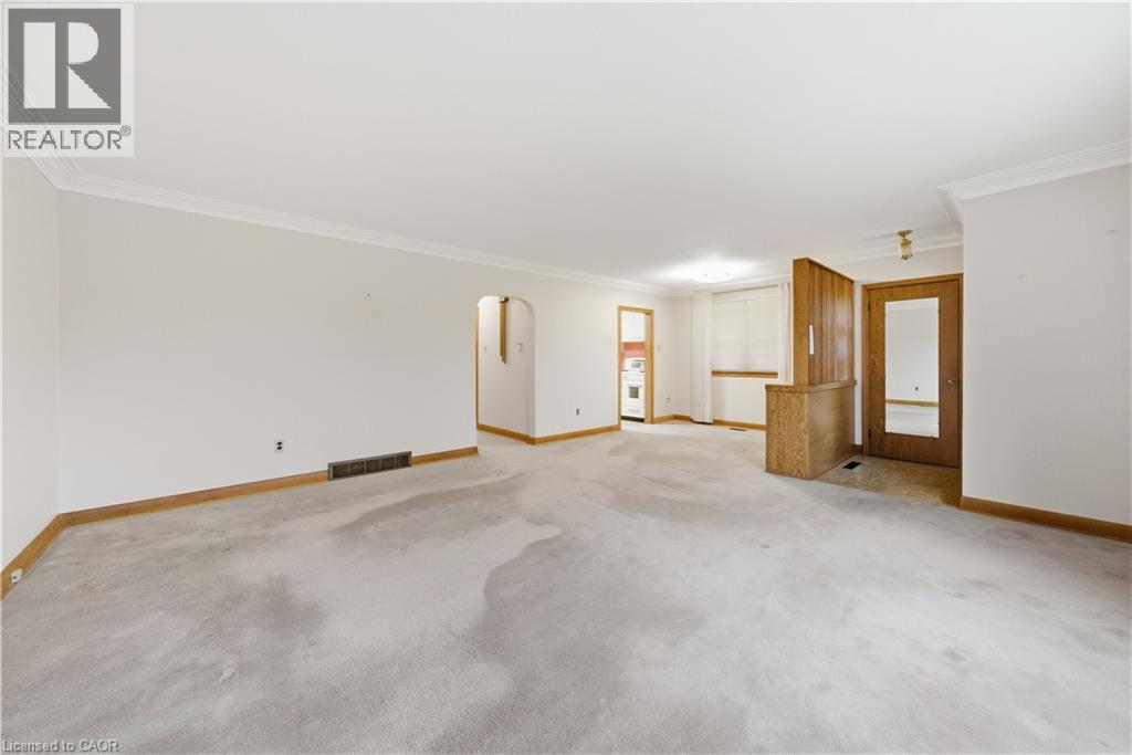 8 Fawell Avenue, St. Catharines, Ontario  L2S 2V4 - Photo 24 - 40788400