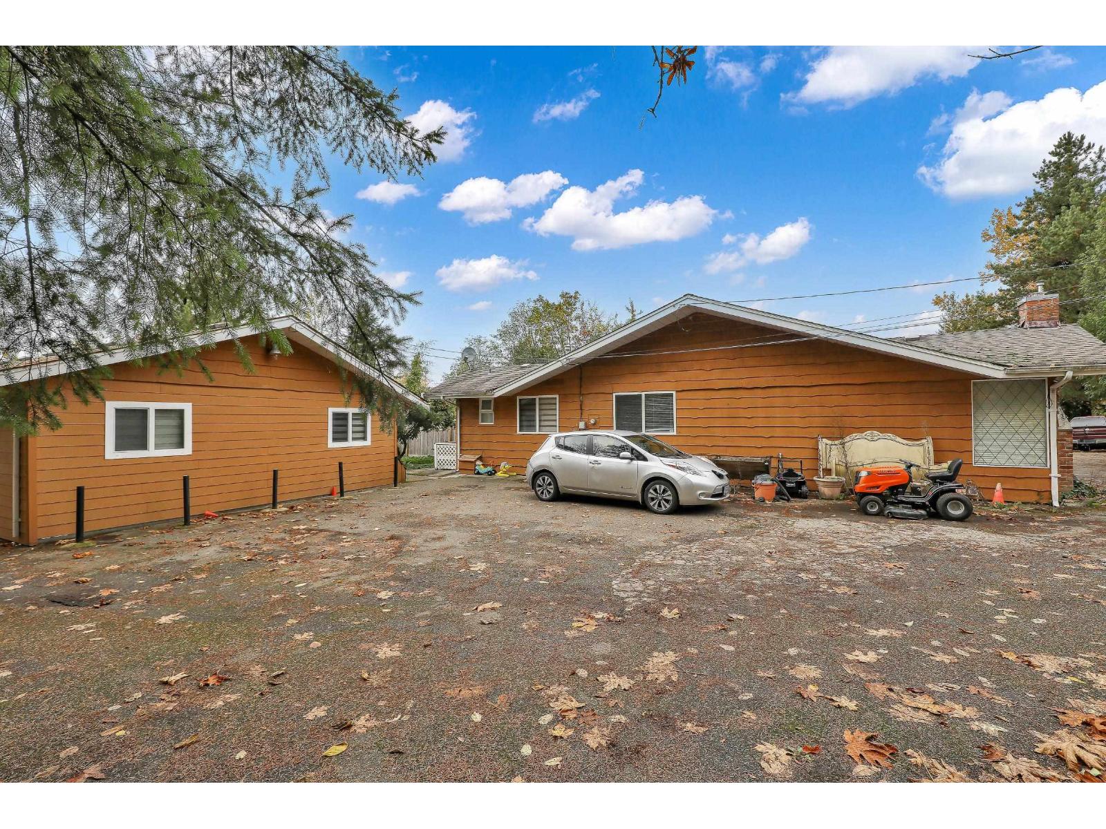 7913 192 Street, Surrey, British Columbia  V4N 5S9 - Photo 3 - R3065855