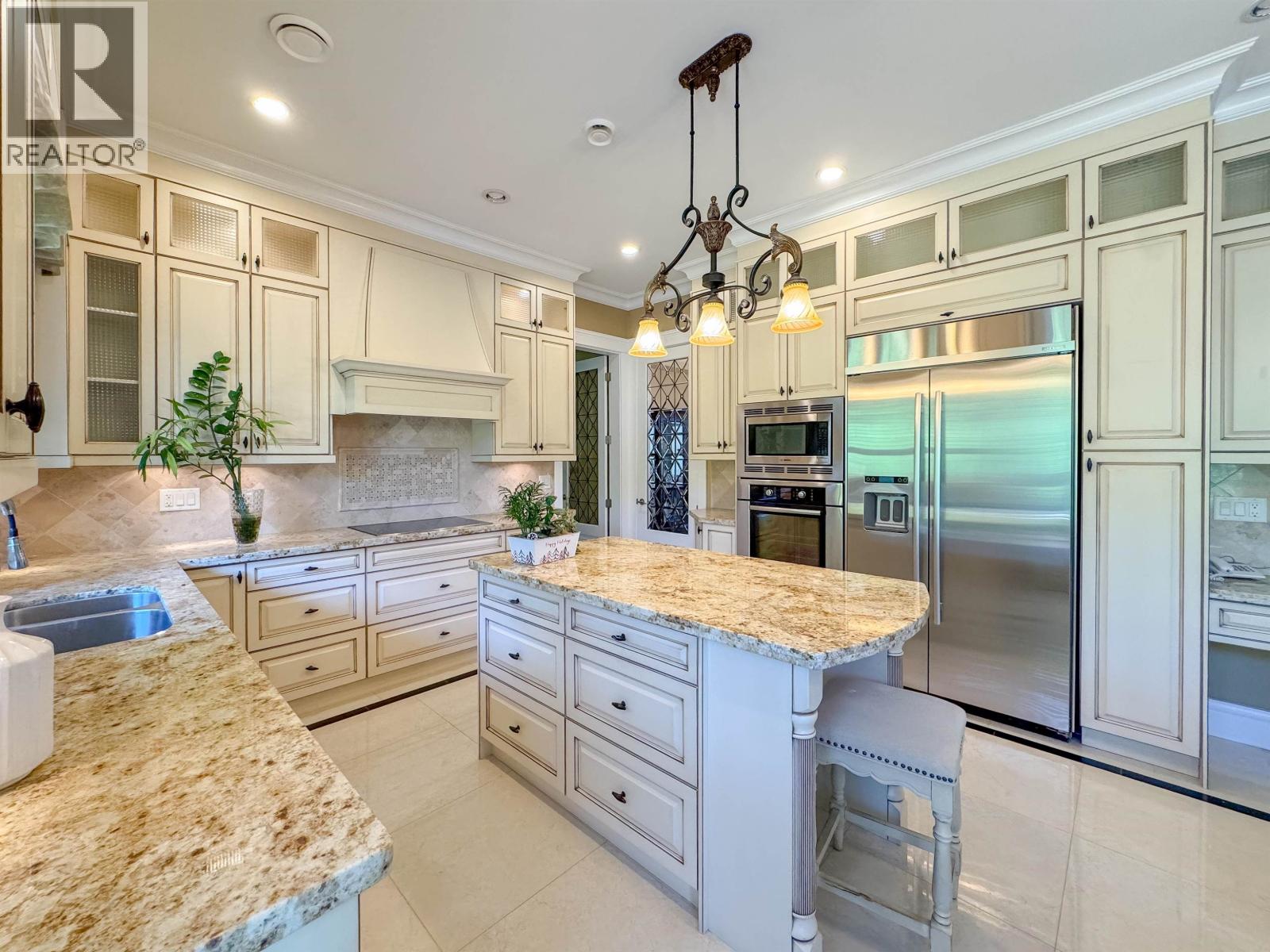 5871 Forsyth Crescent, Richmond, British Columbia  V7C 2C2 - Photo 8 - R3050056