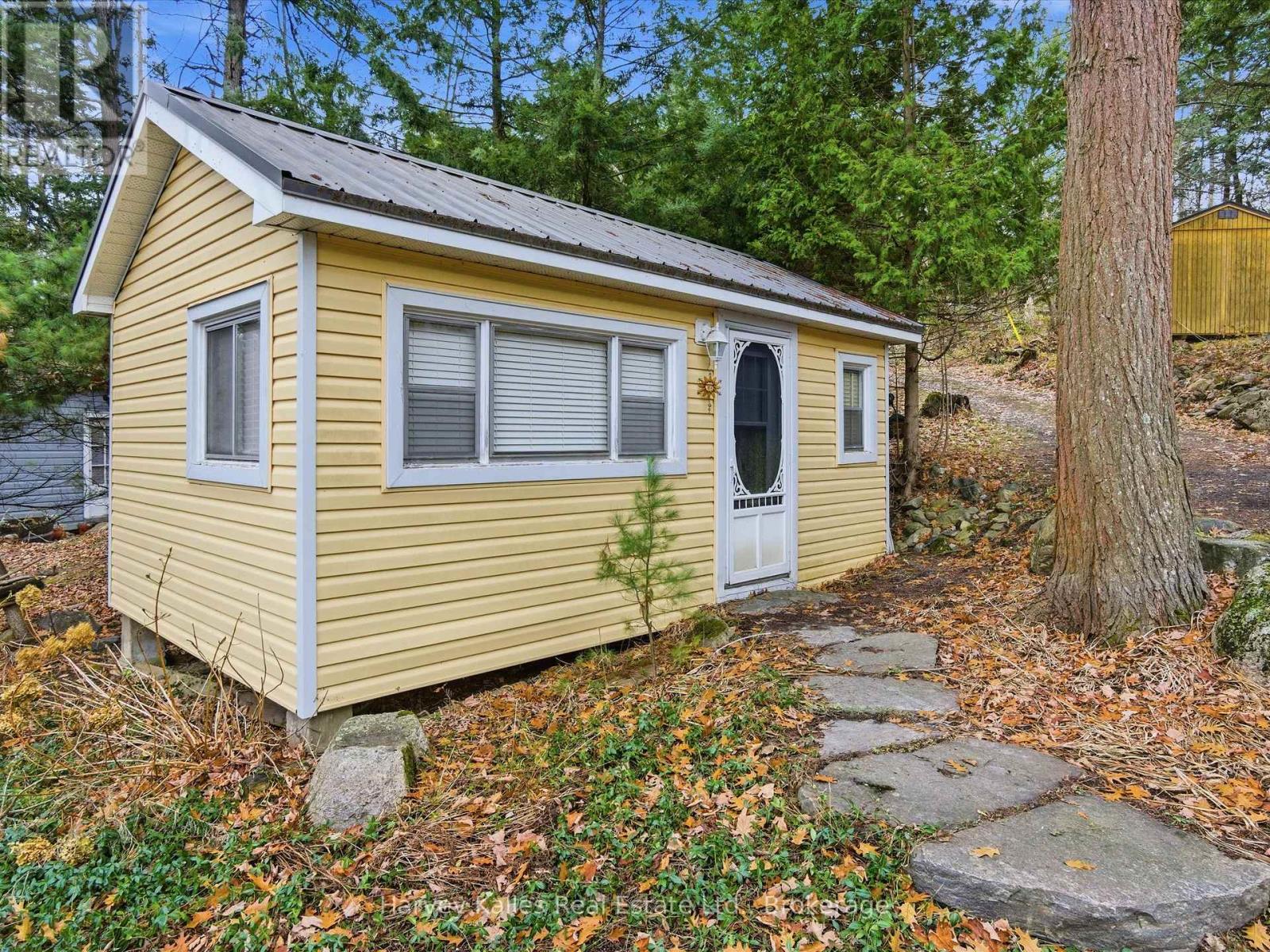 1020 Ennis Bay Road S, Bracebridge, Ontario  P1P 1R1 - Photo 18 - X12560002