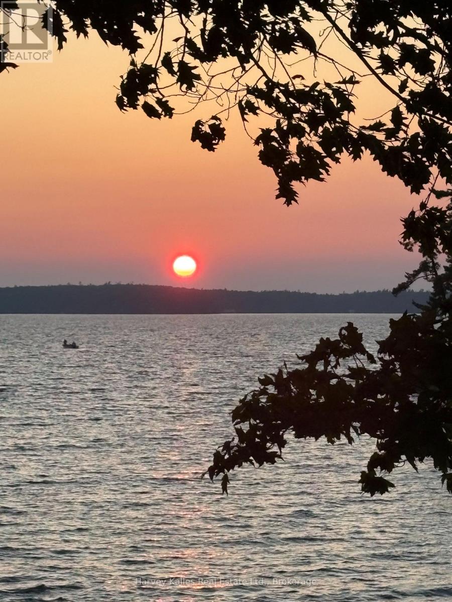 1020 Ennis Bay Road S, Bracebridge, Ontario  P1P 1R1 - Photo 2 - X12560002