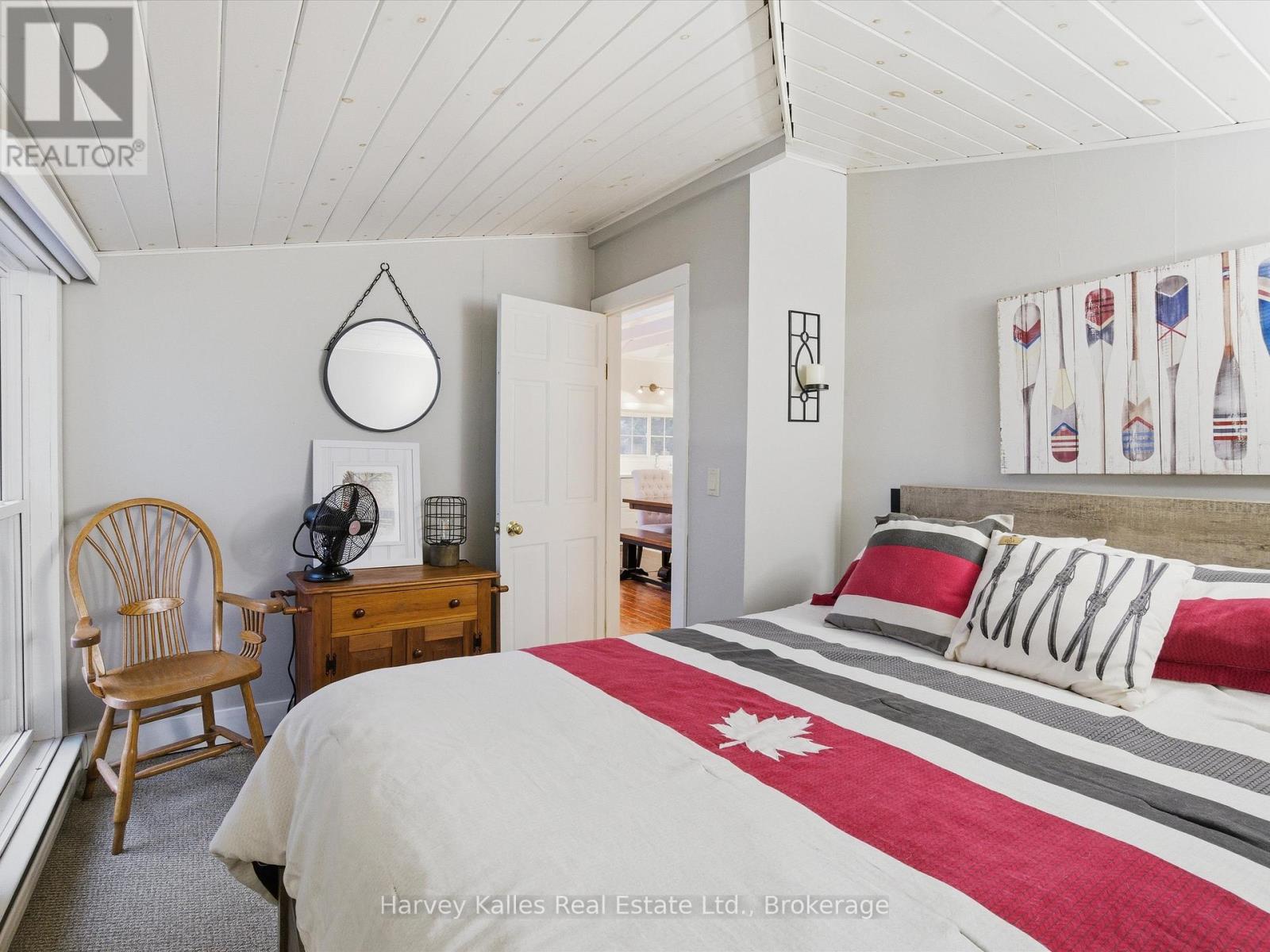 1020 Ennis Bay Road S, Bracebridge, Ontario  P1P 1R1 - Photo 7 - X12560002