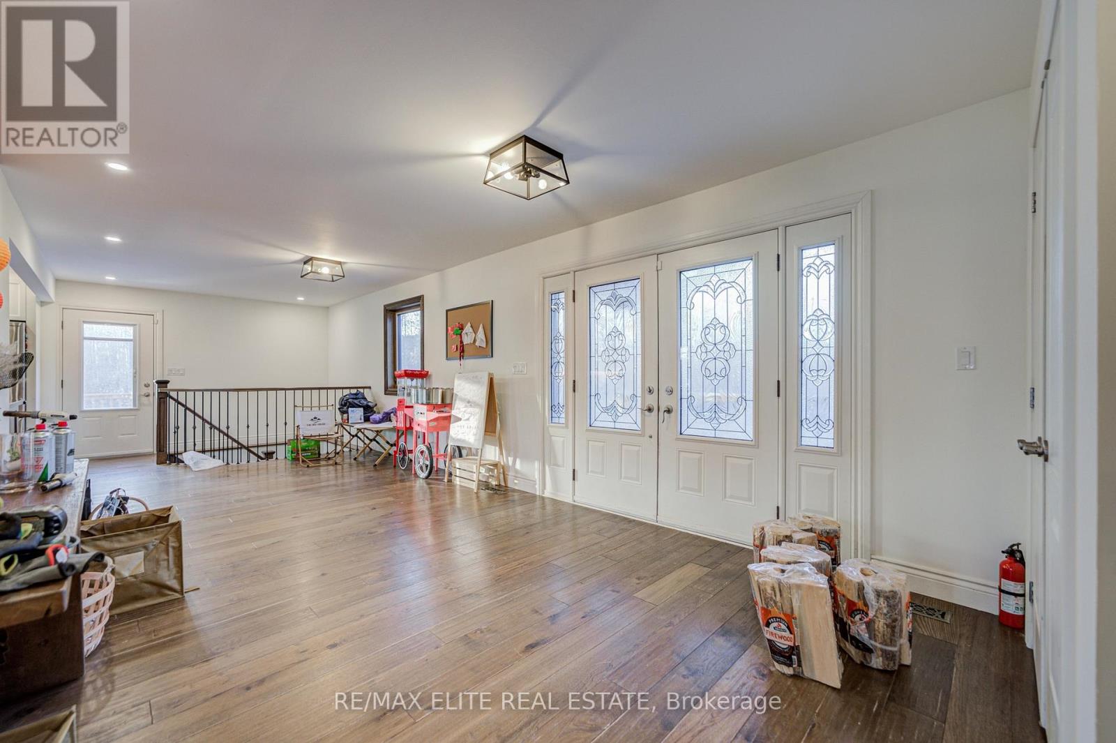 4909 Holborn Road, East Gwillimbury, Ontario  L0G 1M0 - Photo 10 - N12559752