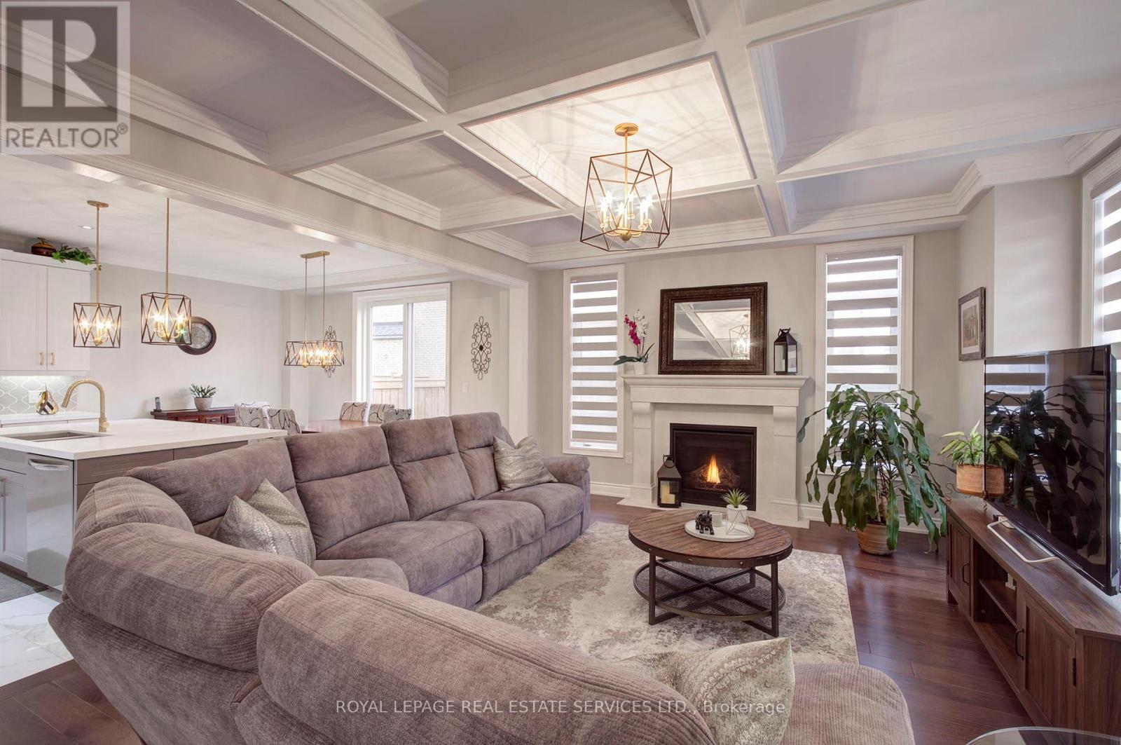 135 Zachary Crescent, Oakville, Ontario  L6H 0W1 - Photo 15 - W12559574