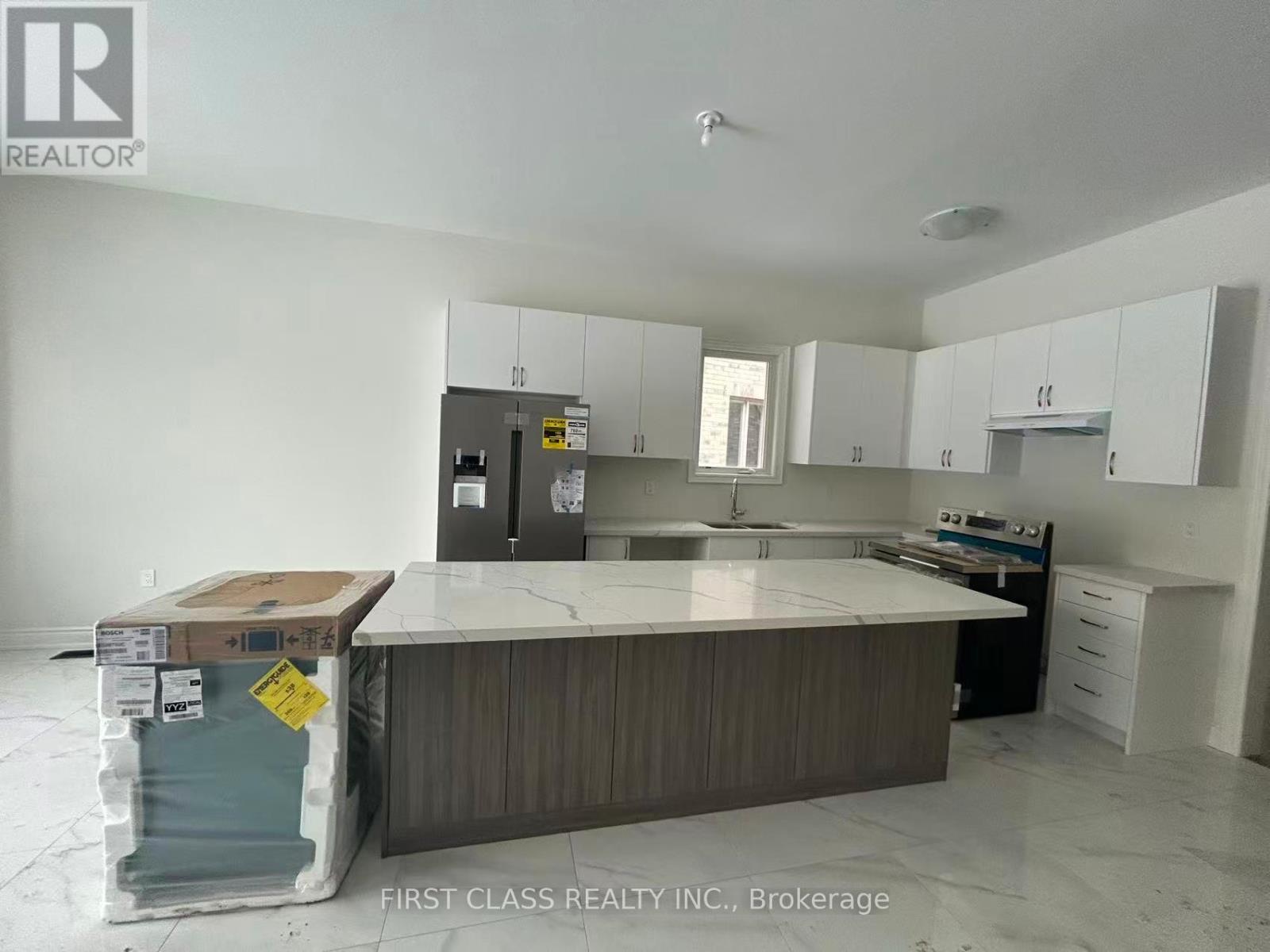 95 Boccella Crescent, Richmond Hill, Ontario  L4B 0H9 - Photo 7 - N12501686