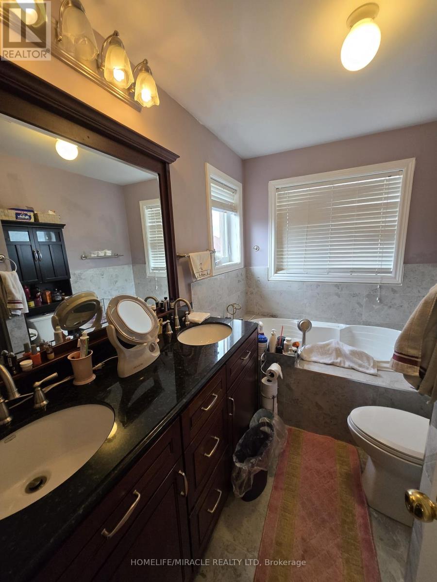 10 Gina Drive, Vaughan, Ontario L6A 3X2 - Photo 17 - N12503026