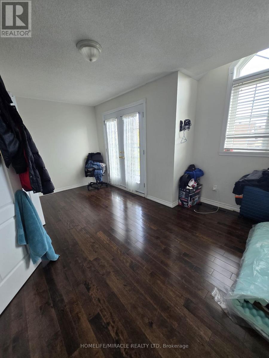 10 Gina Drive, Vaughan, Ontario L6A 3X2 - Photo 19 - N12503026