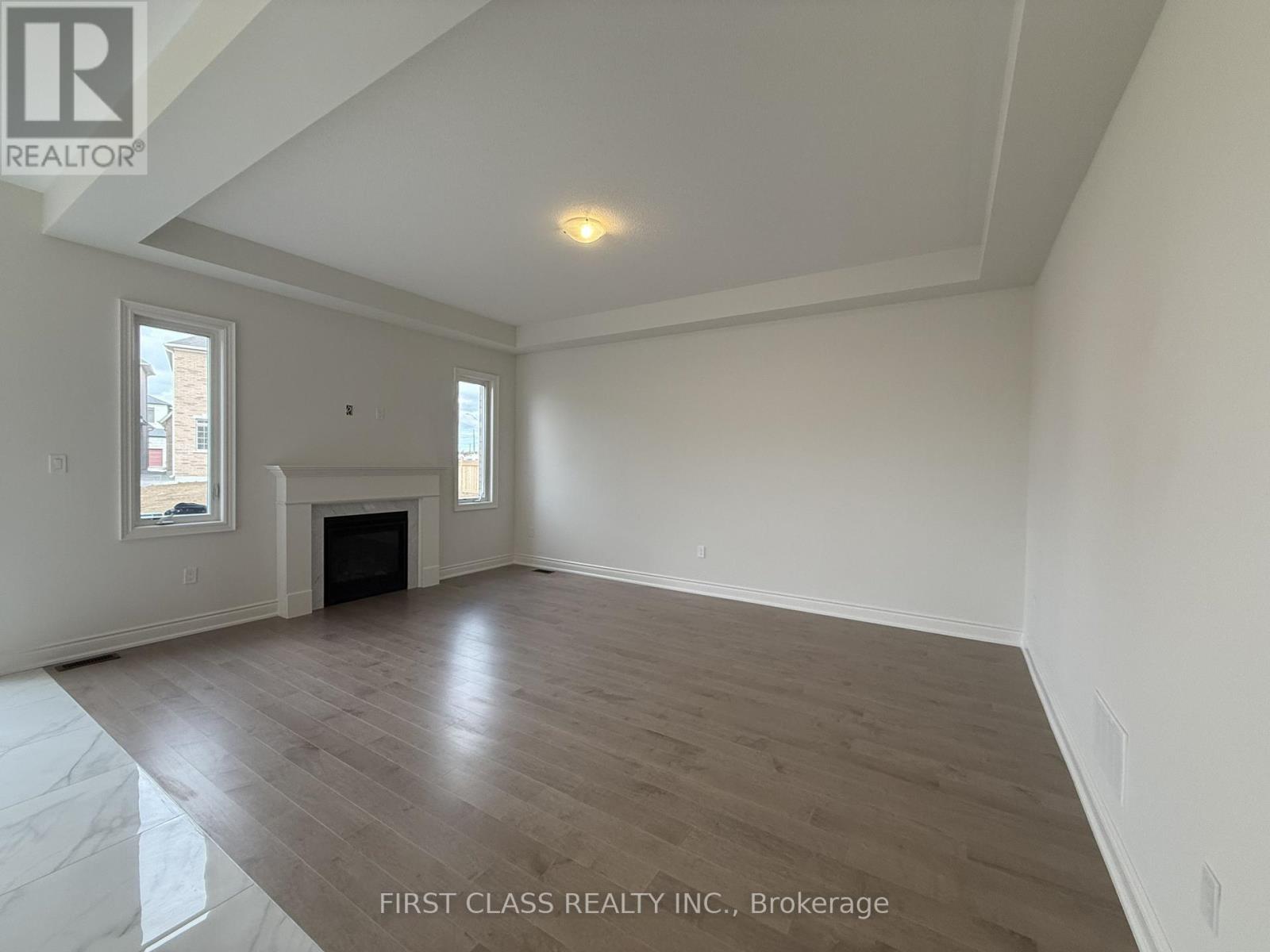 95 Boccella Crescent, Richmond Hill, Ontario  L4B 0H9 - Photo 10 - N12501686