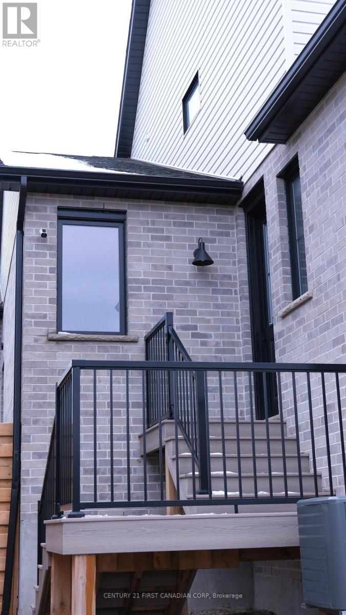 2190 Linkway Boulevard, London South (South A), Ontario  N6K 0K8 - Photo 43 - X12550484