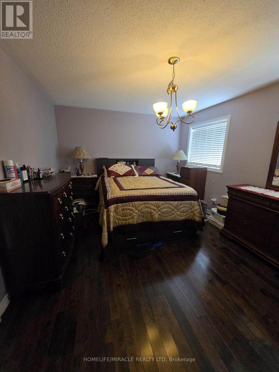 10 Gina Drive, Vaughan, Ontario L6A 3X2 - Photo 14 - N12503026