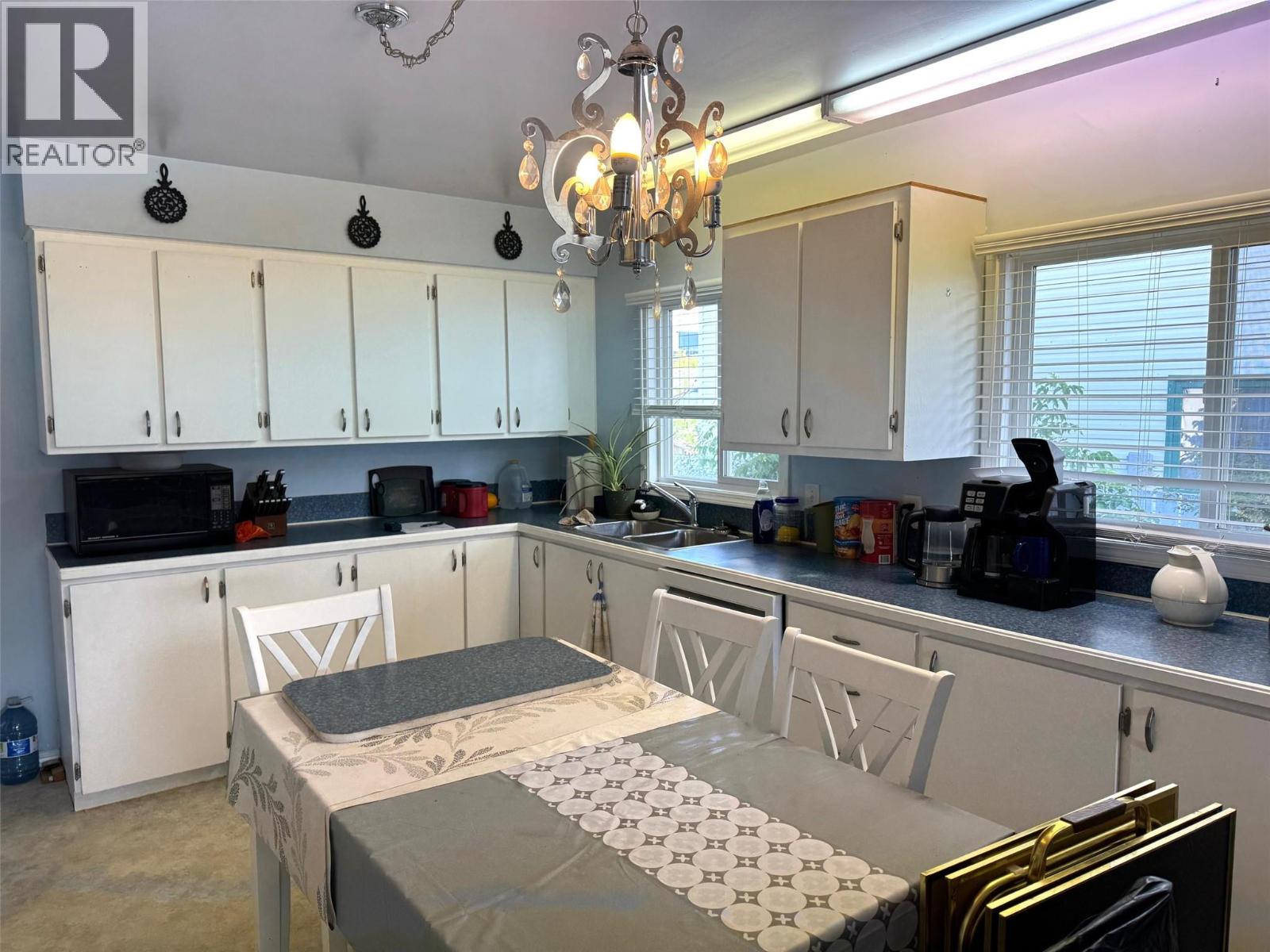 2351 Coutlee Avenue, Merritt, British Columbia  V1K 1B8 - Photo 2 - 10359092