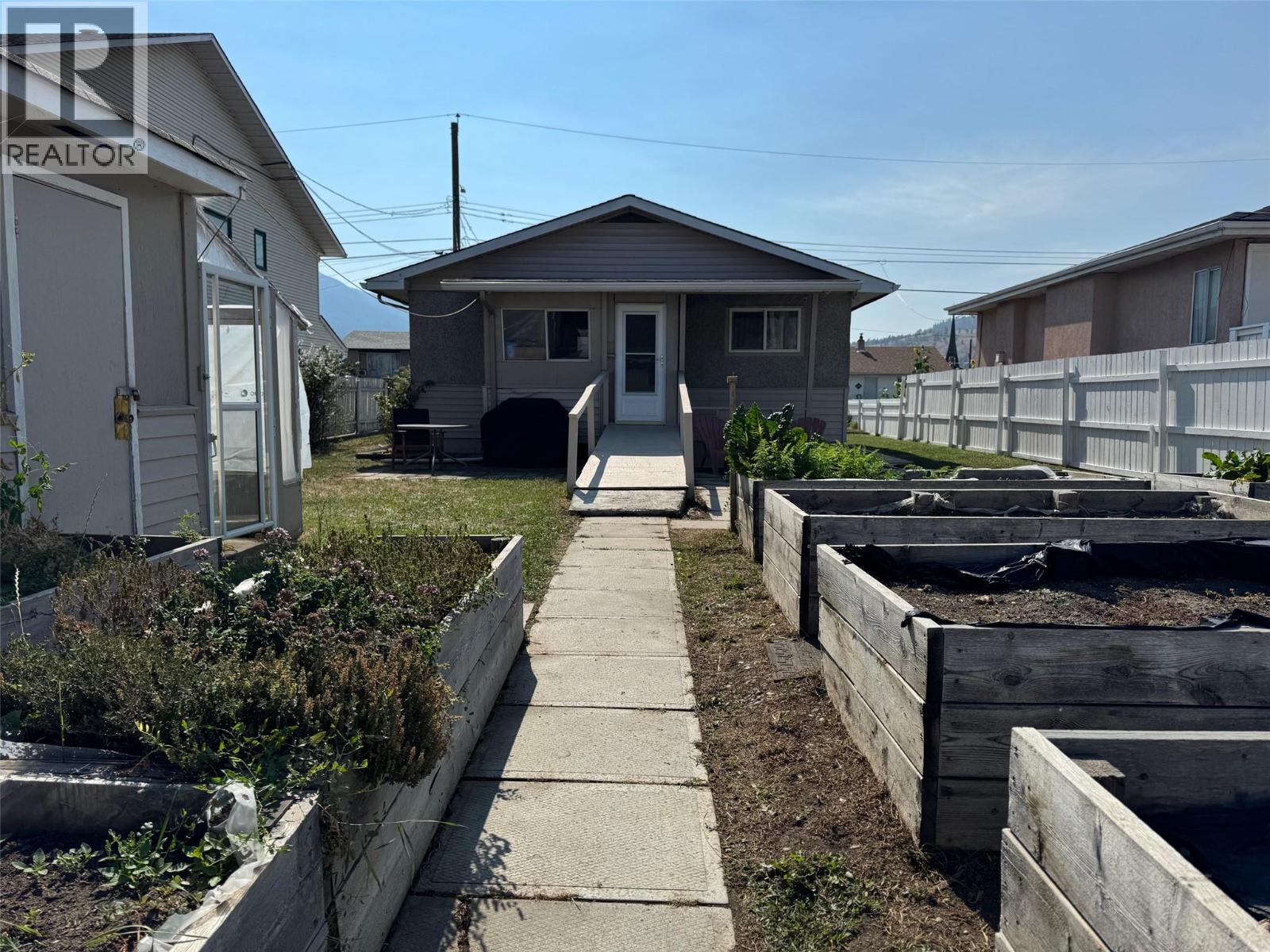 2351 Coutlee Avenue, Merritt, British Columbia  V1K 1B8 - Photo 19 - 10359092