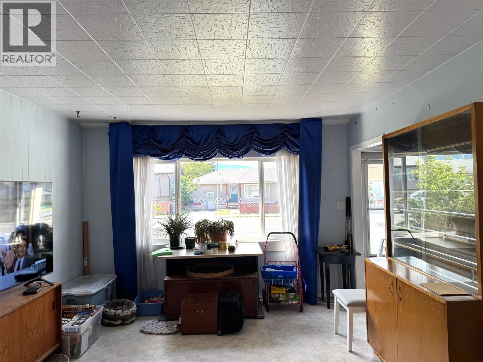 2351 Coutlee Avenue, Merritt, British Columbia  V1K 1B8 - Photo 5 - 10359092