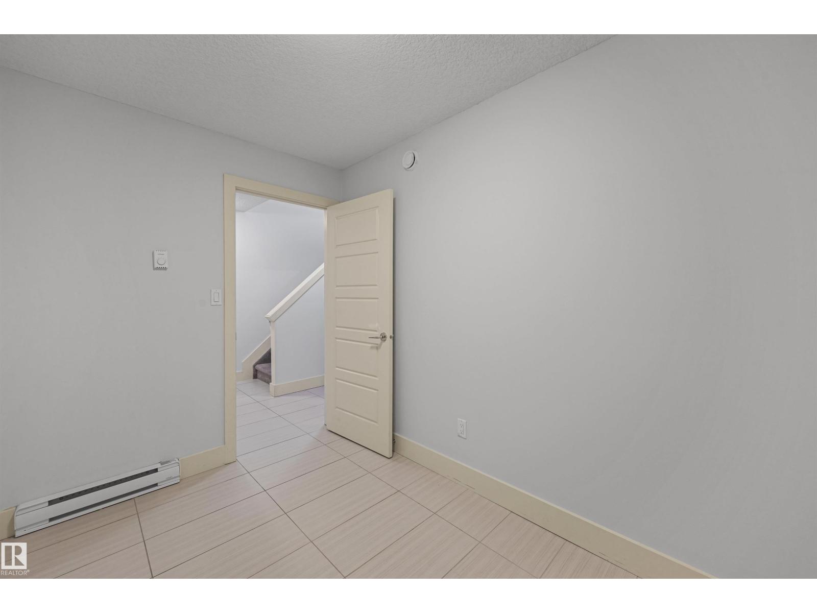 7506 May Cm Nw, Edmonton, Alberta  T6R 0G9 - Photo 34 - E4466146