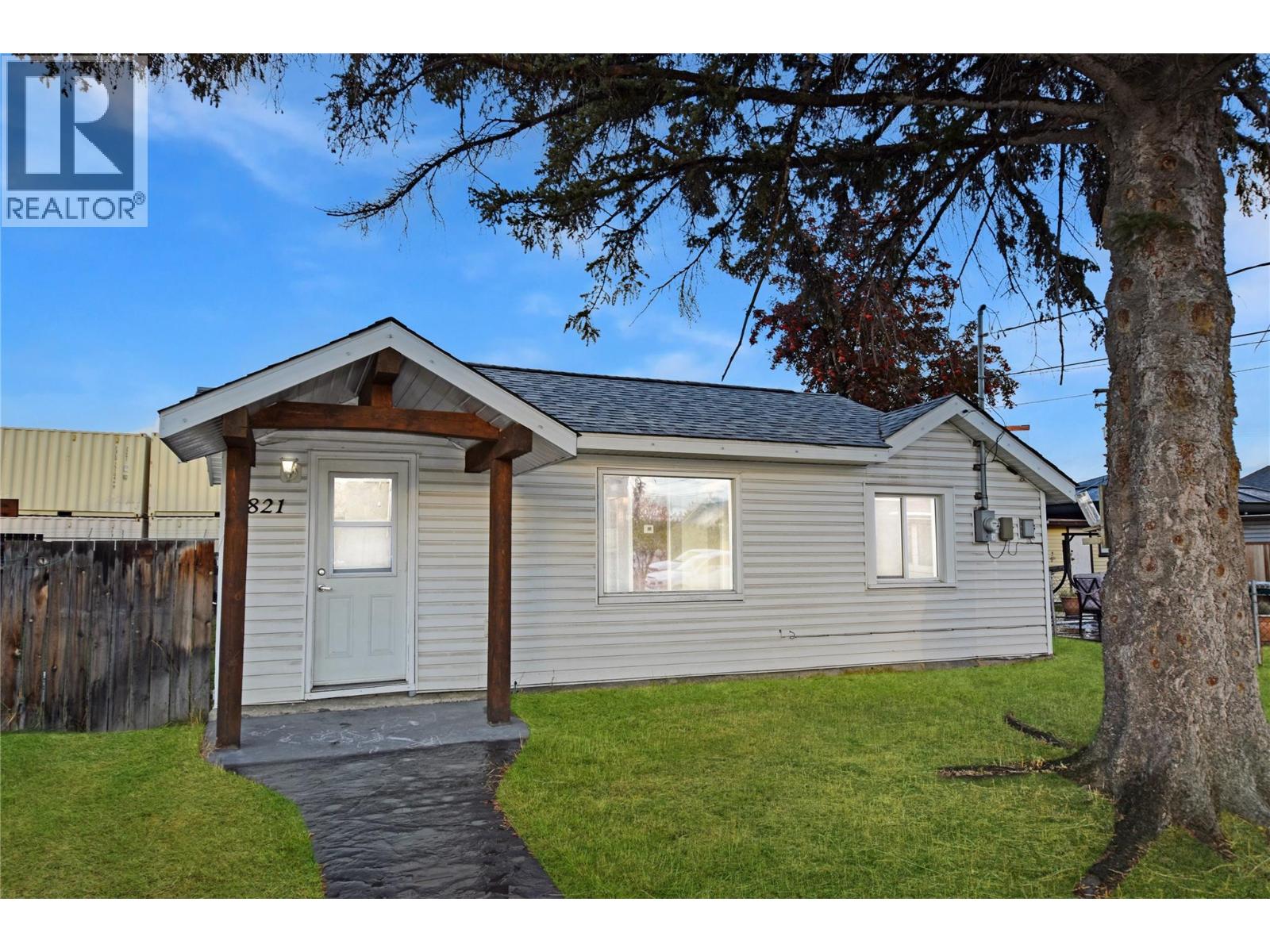 821 18A  N Avenue, cranbrook, British Columbia