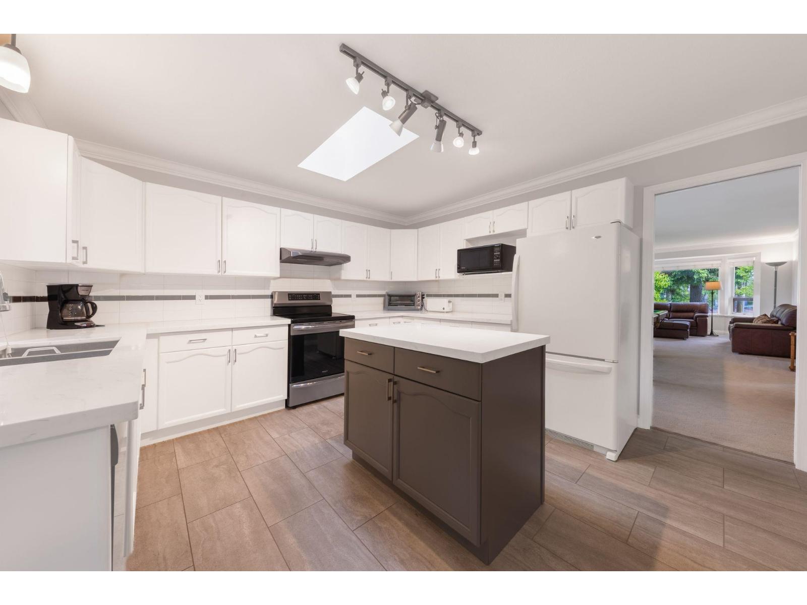 11458 90 Avenue, Delta, British Columbia  V4C 3H4 - Photo 13 - R3055529