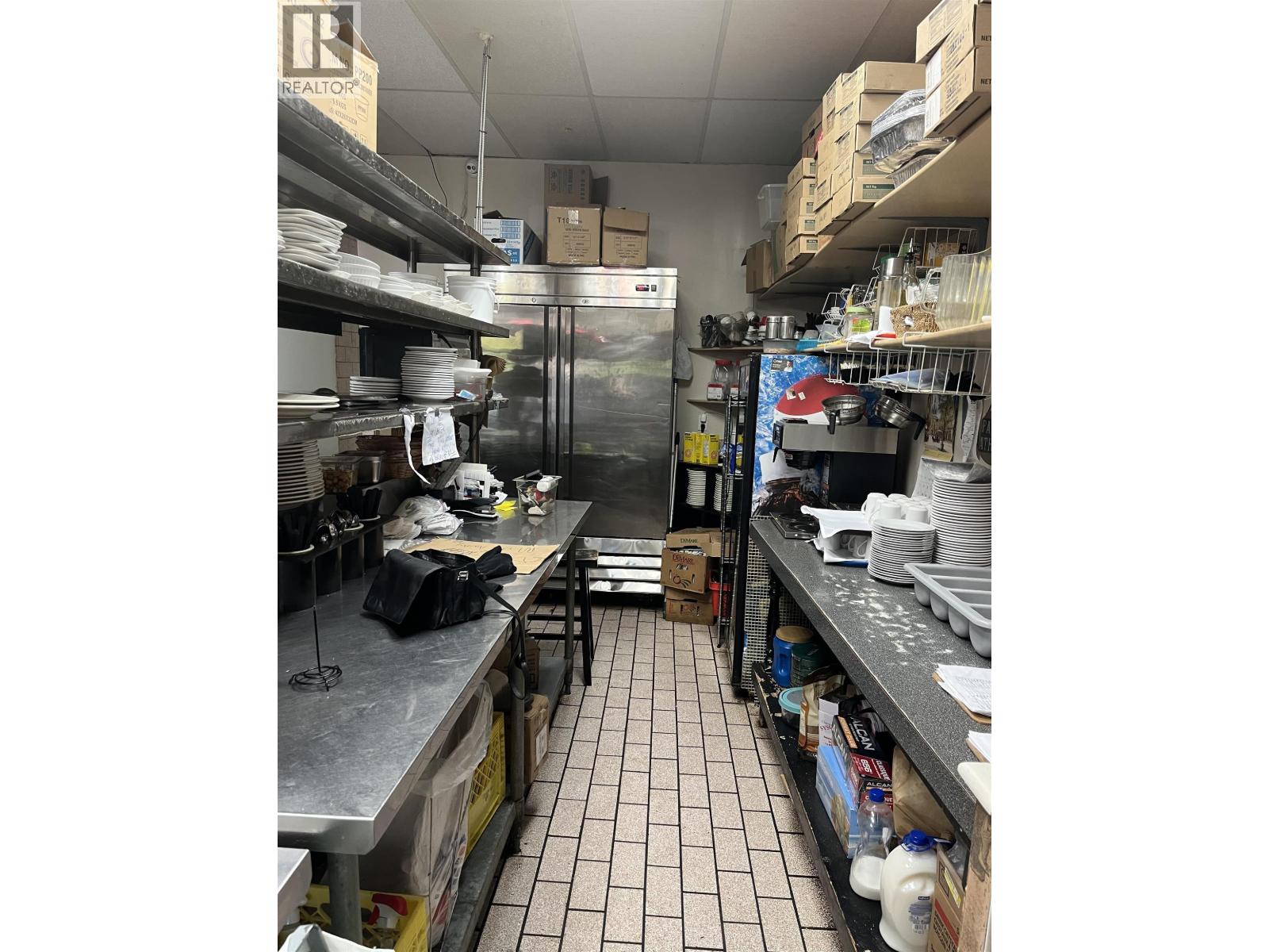 1000 Confidential Avenue, Port Coquitlam, British Columbia  V0V 0V0 - Photo 3 - C8073936