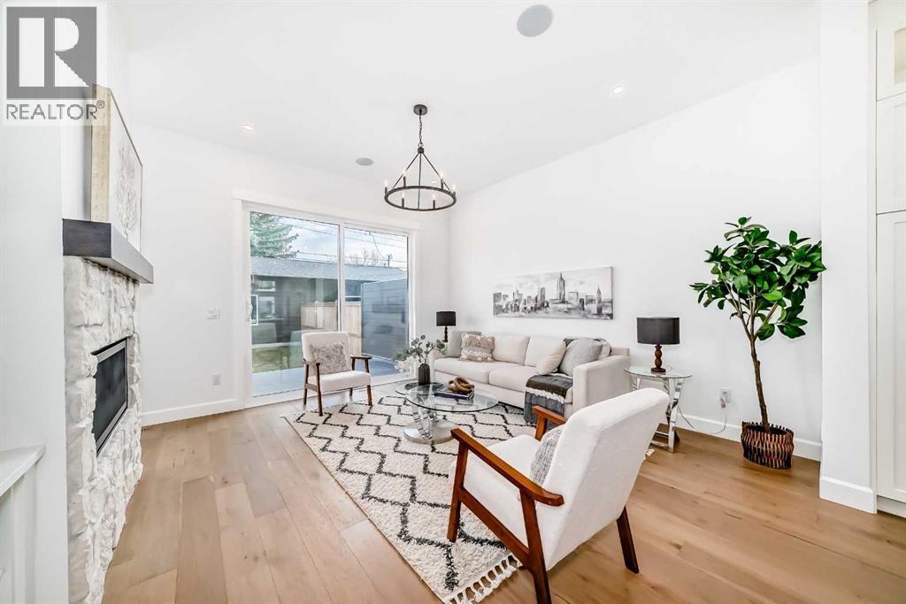 5006 21a Street Sw, Calgary, Alberta  T2T 5C3 - Photo 4 - A2264332