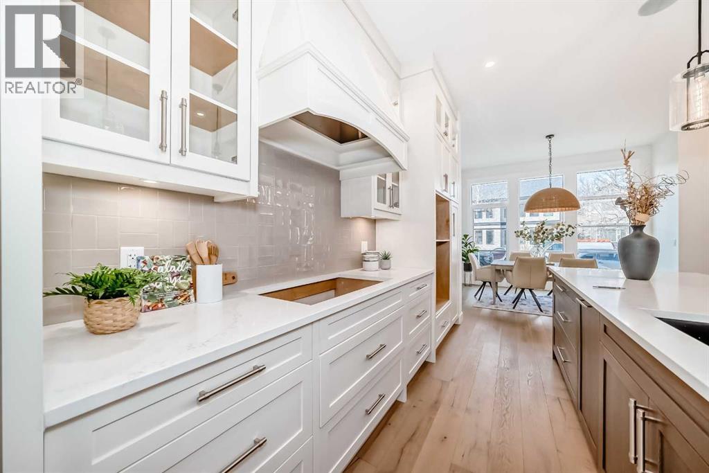 5006 21a Street Sw, Calgary, Alberta  T2T 5C3 - Photo 7 - A2264332