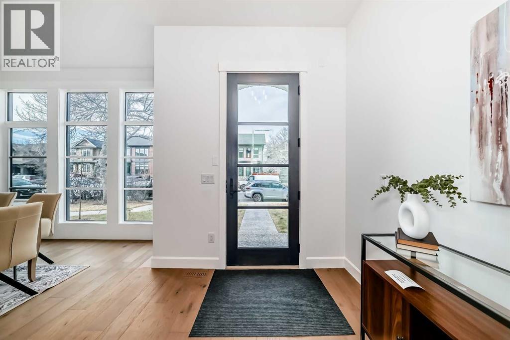 5006 21a Street Sw, Calgary, Alberta  T2T 5C3 - Photo 2 - A2264332