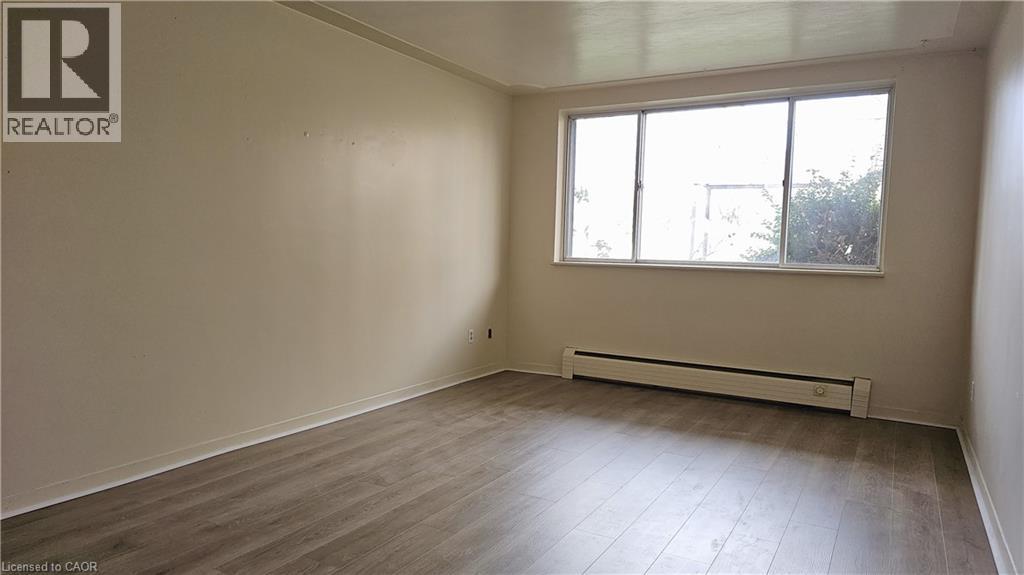 357 Connaught Street Unit# 3, Kitchener, Ontario N2C 1B9 - Photo 6 - 40786484