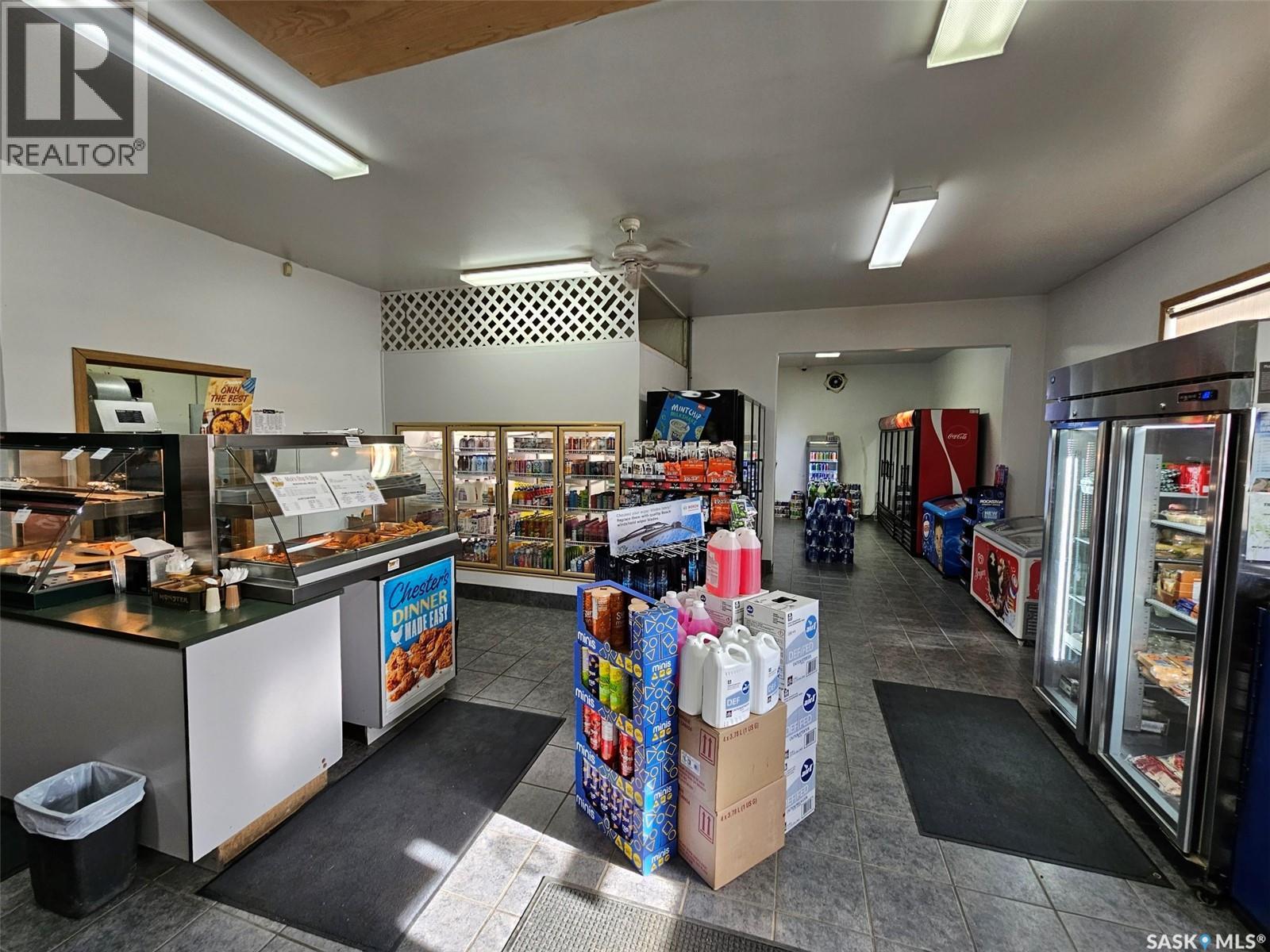 512 & 602 Railway Avenue, Oxbow, Saskatchewan  S0C 2B0 - Photo 10 - SK024366