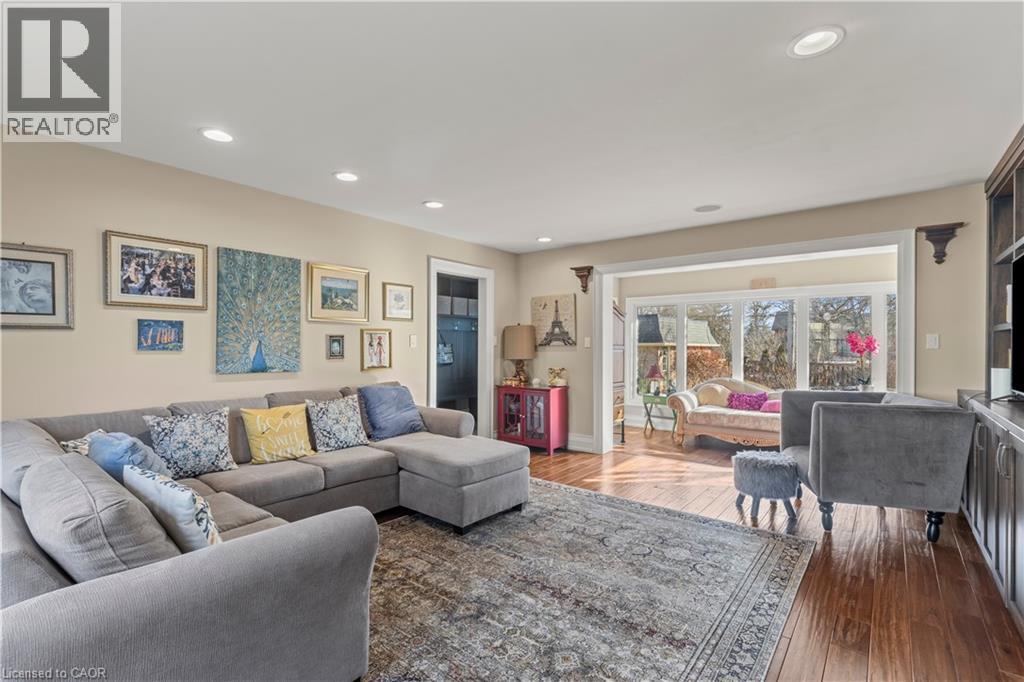 211 Merritt Street, Welland, Ontario  L3C 4T8 - Photo 12 - 40789364