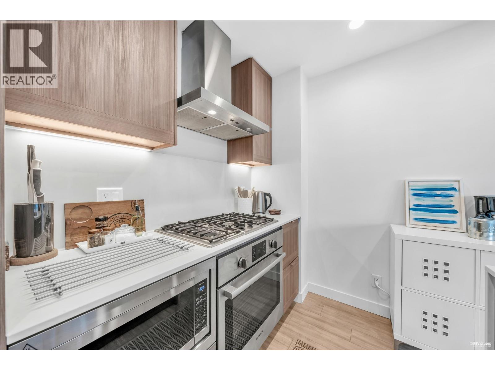 505 2311 Beta Avenue, Burnaby, British Columbia  V5C 0M1 - Photo 9 - R3064313