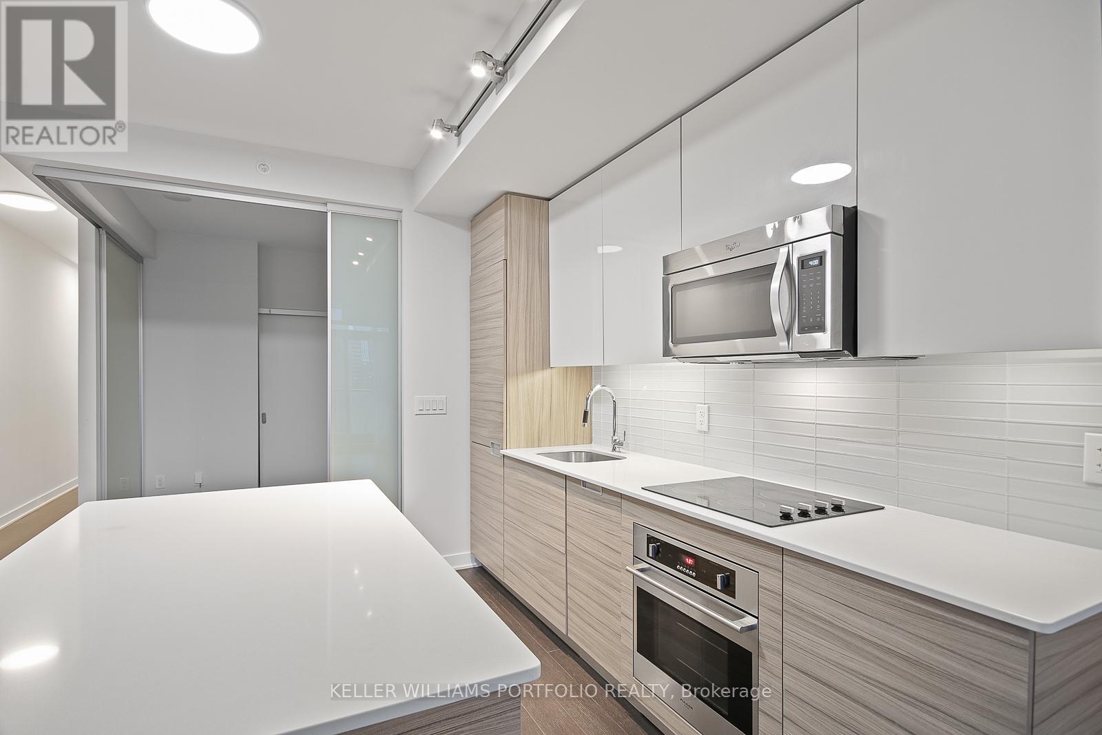 708 - 210 Simcoe Street, Toronto, Ontario  M5T 0A9 - Photo 25 - C12559964