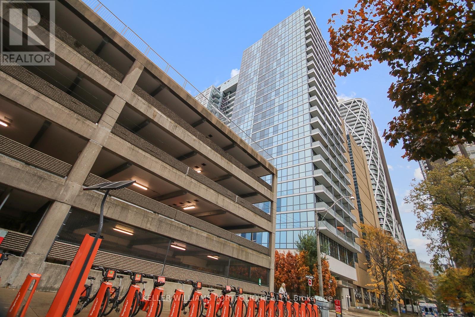 708 - 210 Simcoe Street, Toronto, Ontario  M5T 0A9 - Photo 4 - C12559964