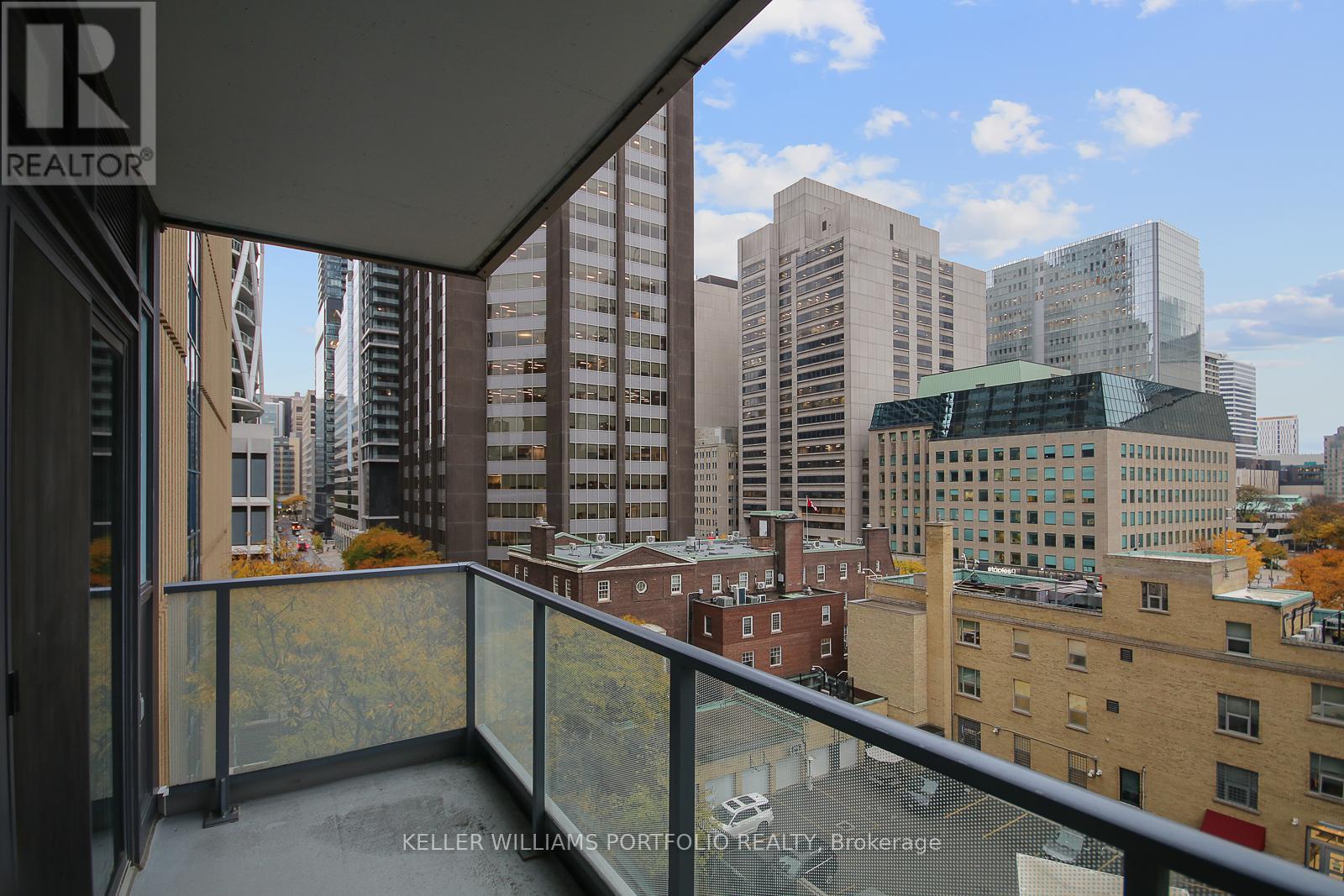 708 - 210 Simcoe Street, Toronto, Ontario  M5T 0A9 - Photo 8 - C12559964