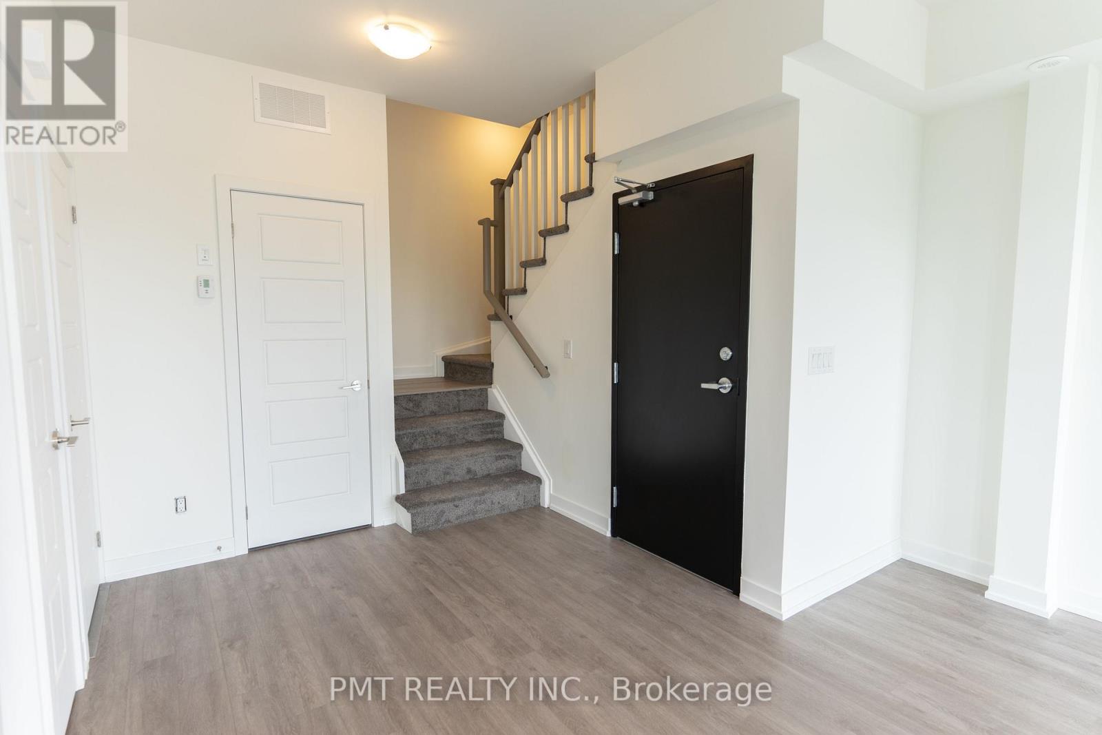 37 - 851 Sheppard Avenue W, Toronto, Ontario  M3H 0G2 - Photo 4 - C12560006